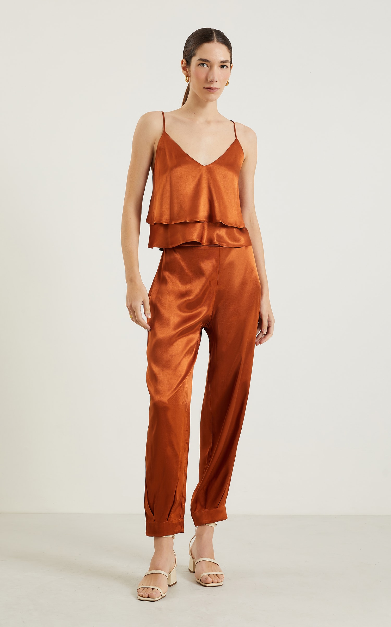 Blusa Pétala Camadas Caramelo