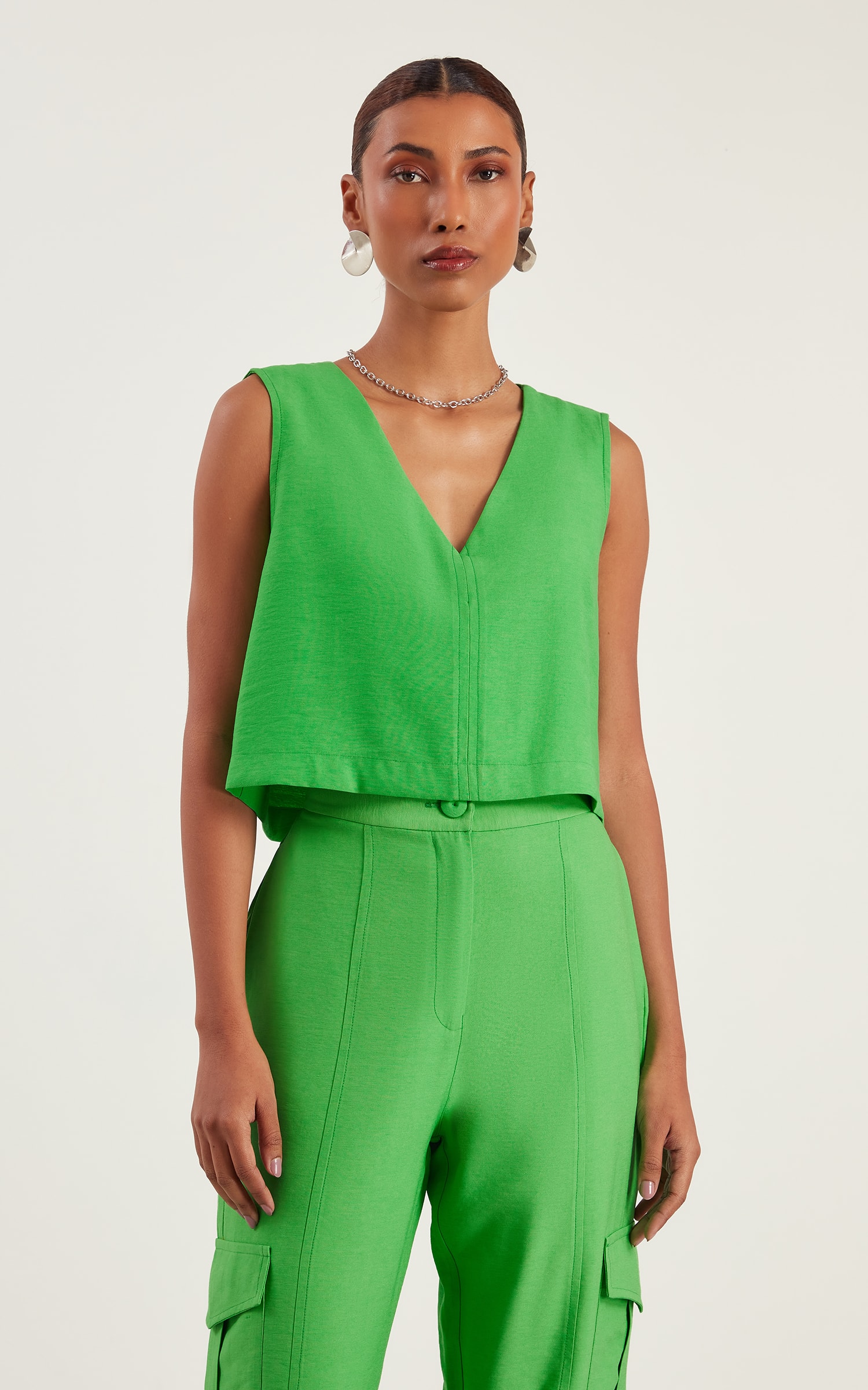 Blusa Petit Decote v Verde Tropical