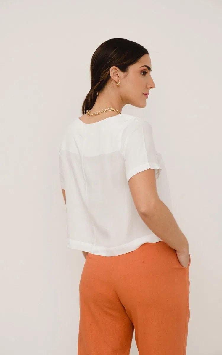 Blusa Pregas Alma Off White