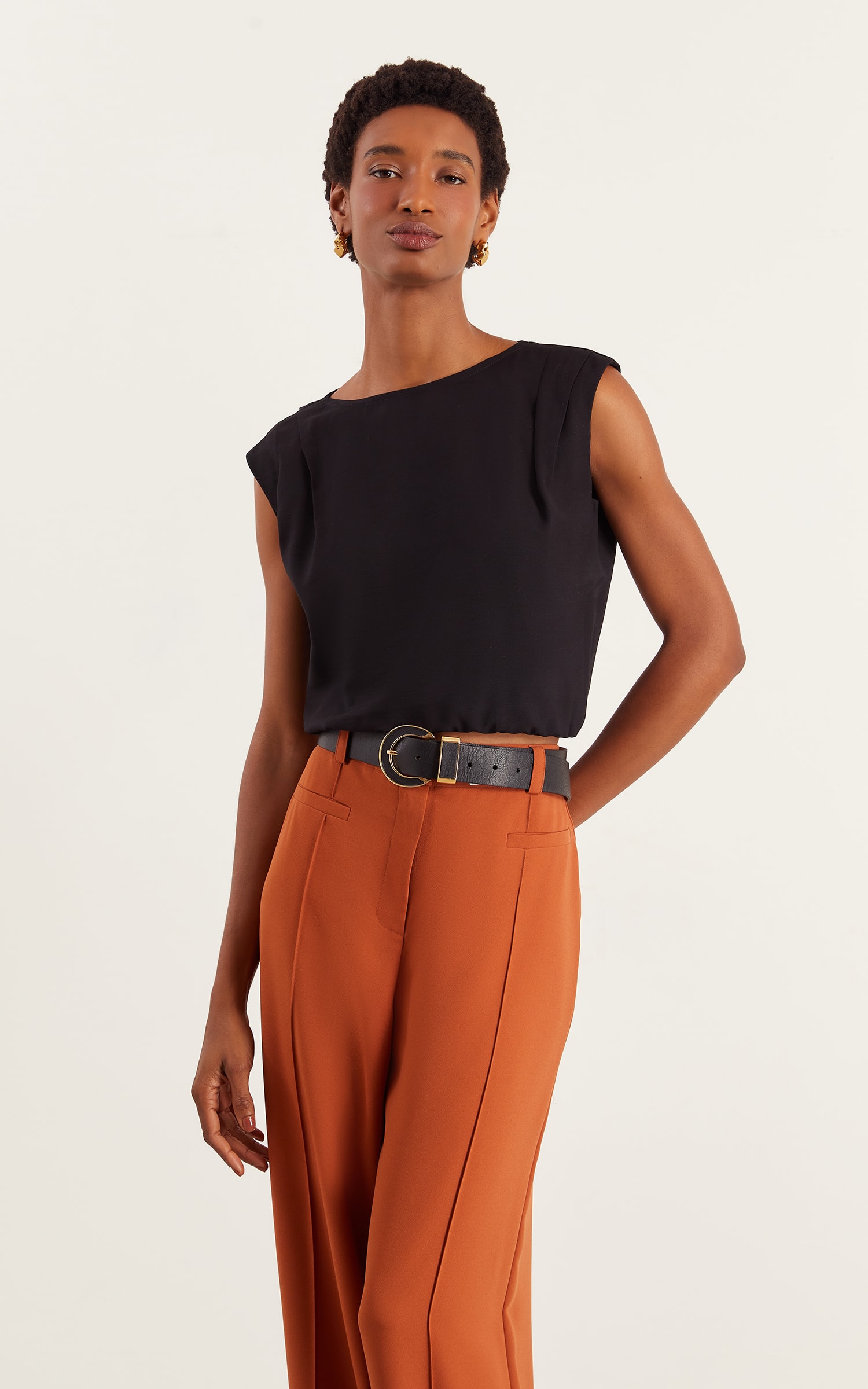 Blusa Pregas Ombro Summer Preto