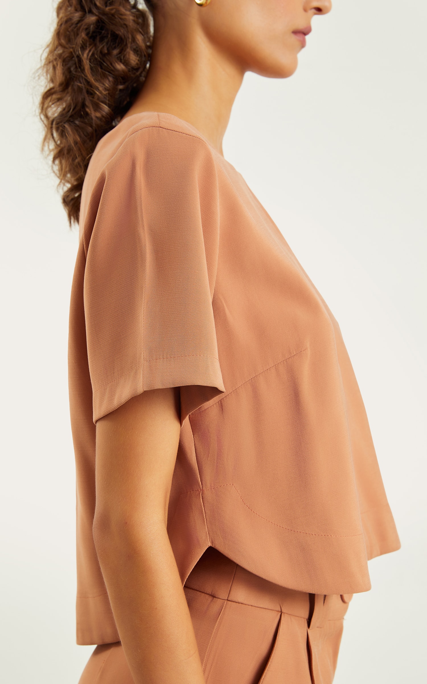 Blusa Pureza Fraldada Amendoa