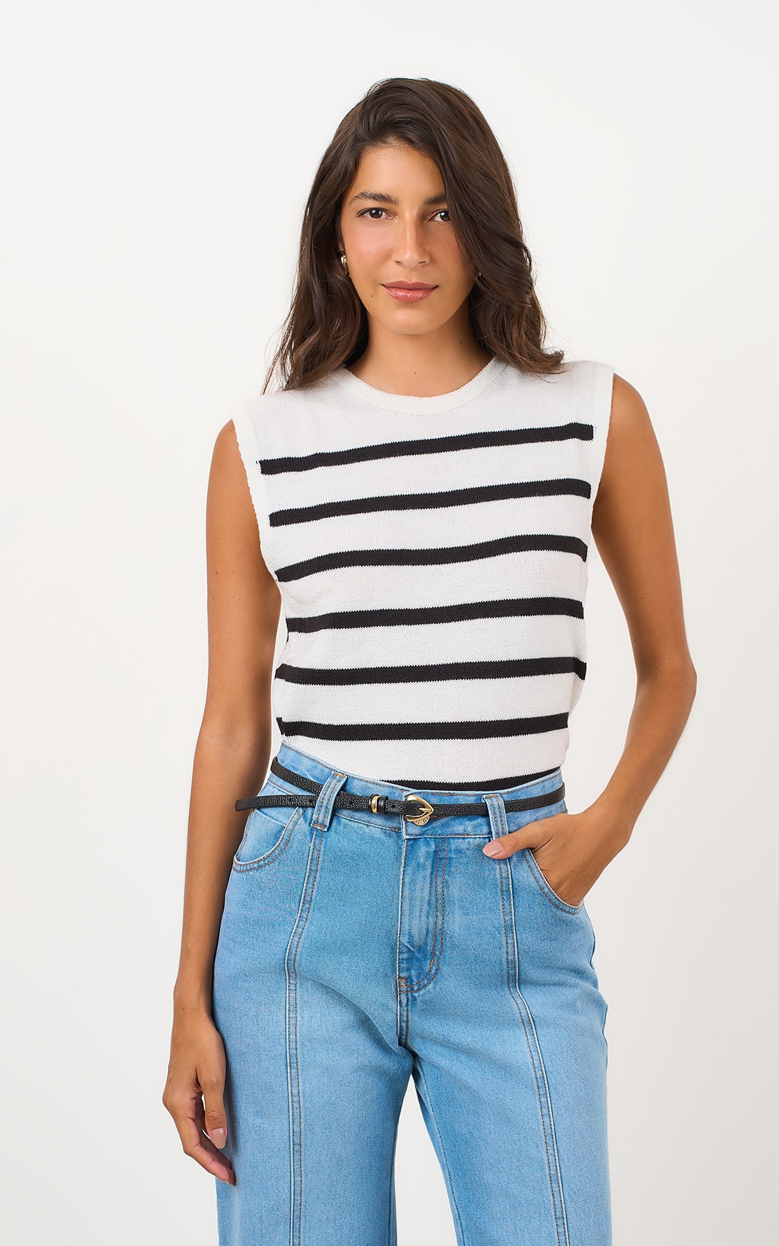 Blusa Quadrada Tricot Listra Off e Preto