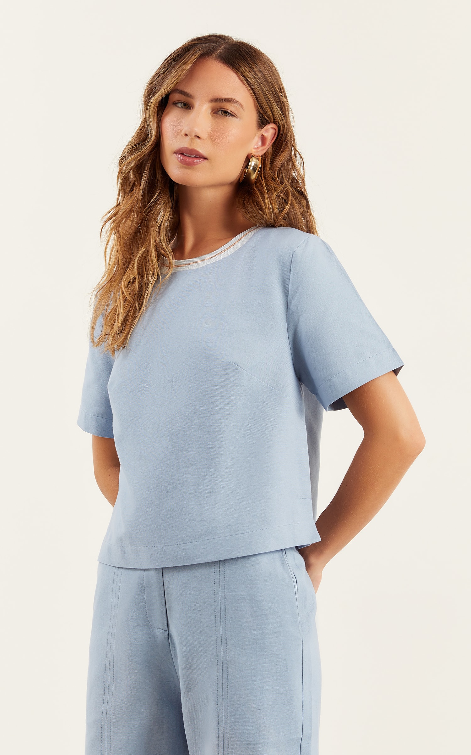 Blusa Retilinea Lake Azul Ceu