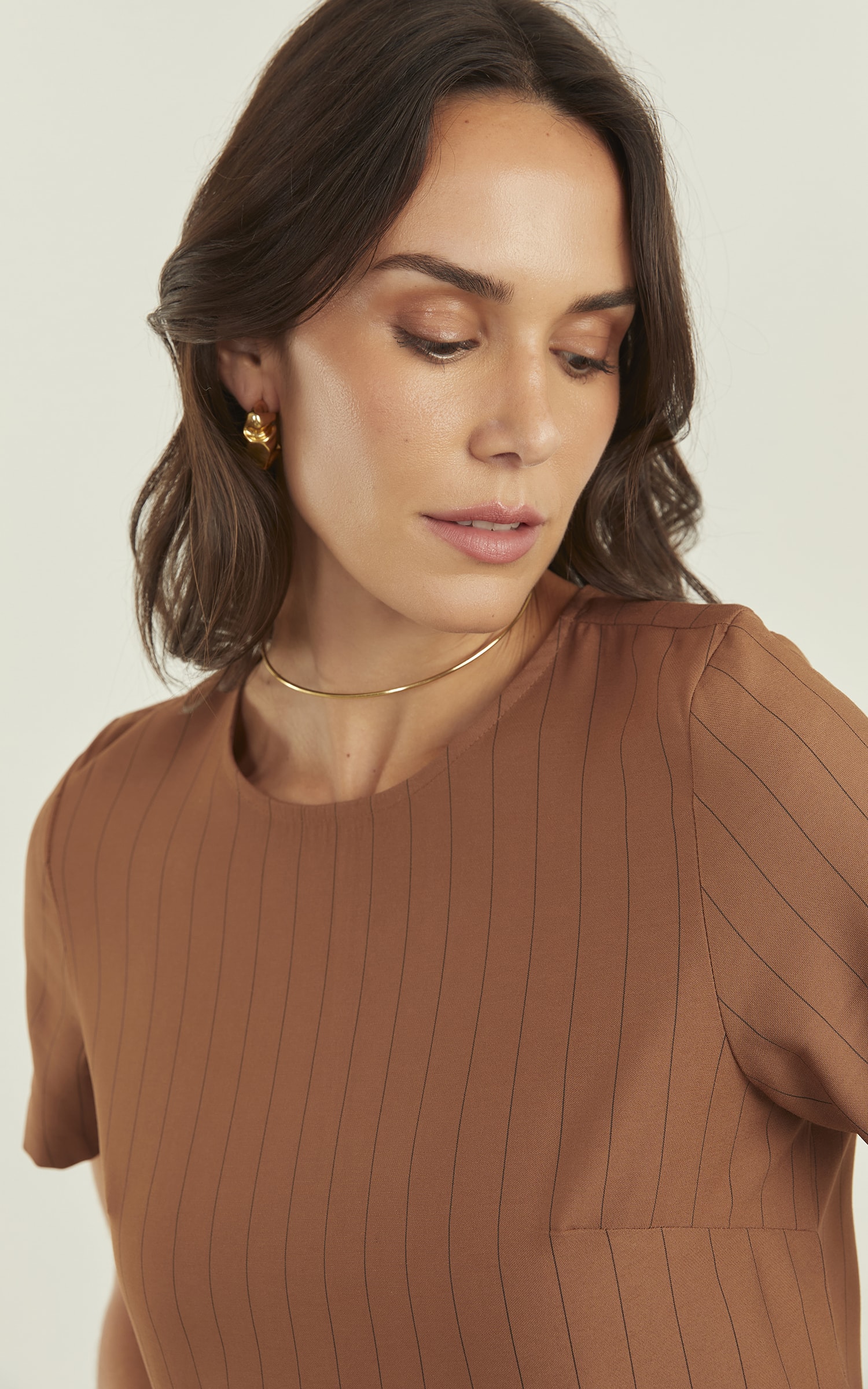 Blusa Risca de Giz Marrom
