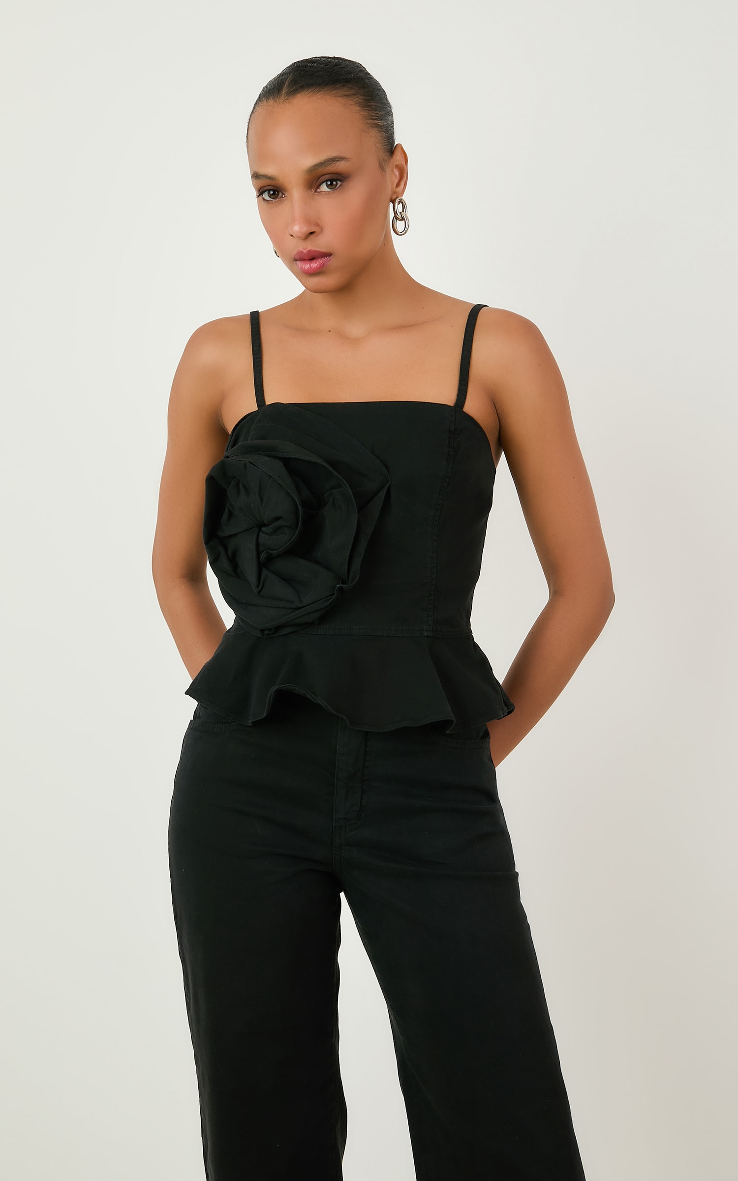 Blusa Sarja Flor Color Preto