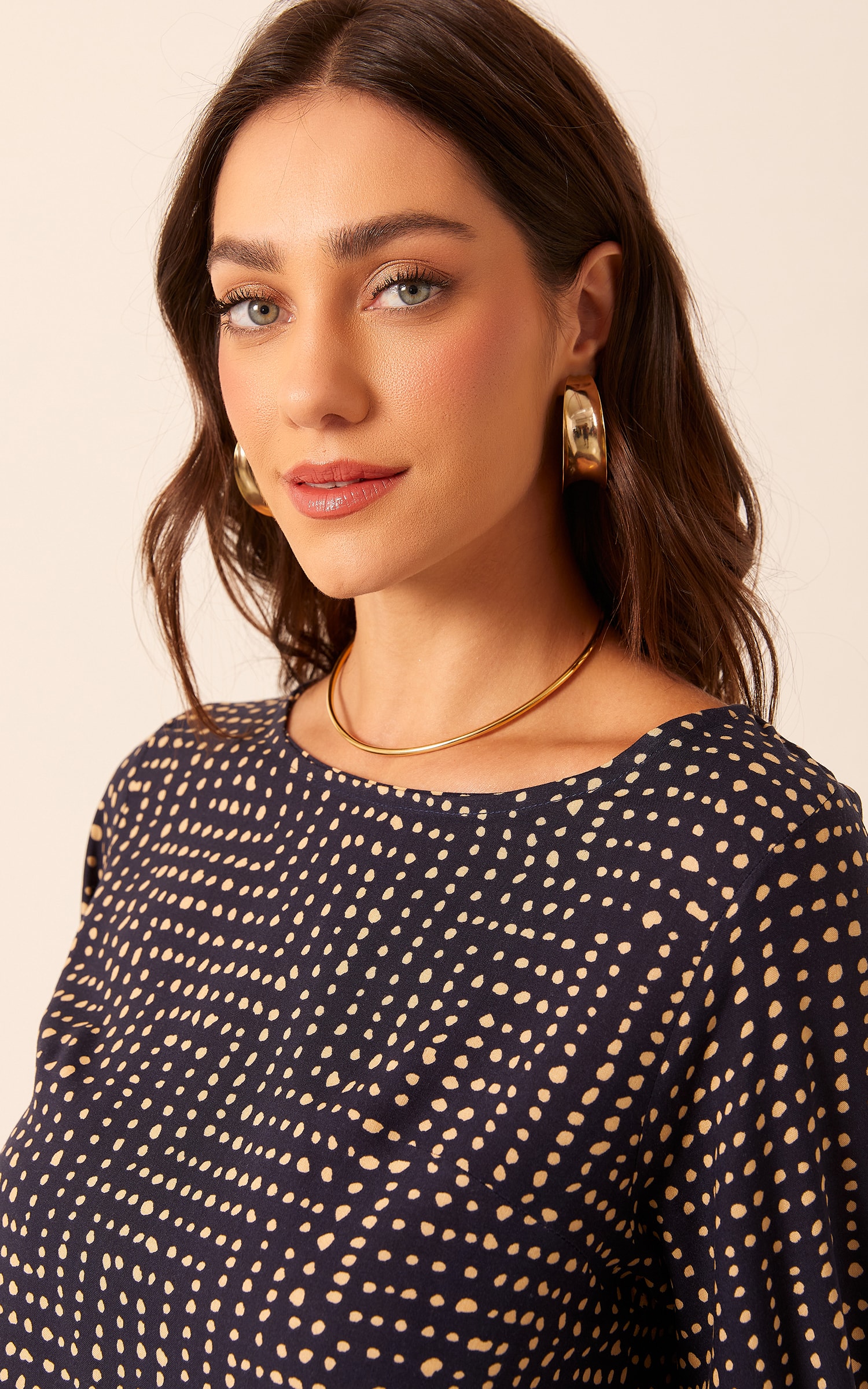 Blusa Sentir Decote Canoa Marinho