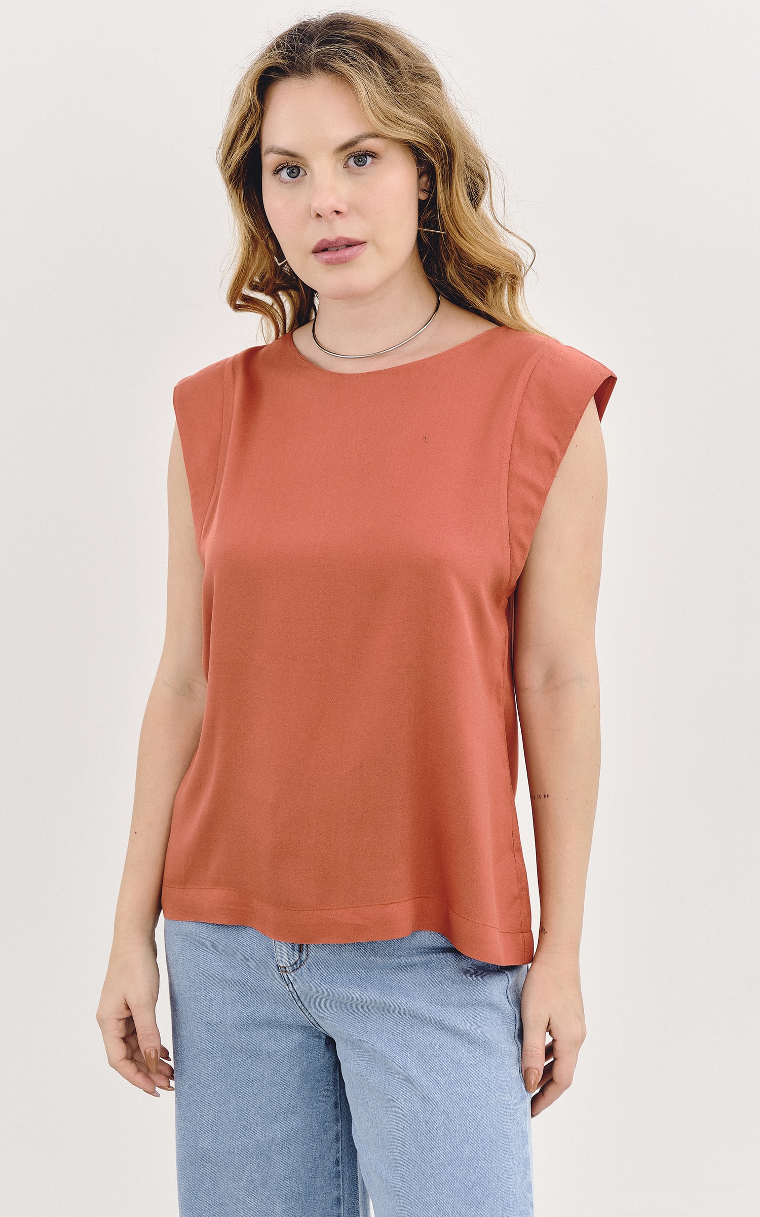 Blusa Tee Telha