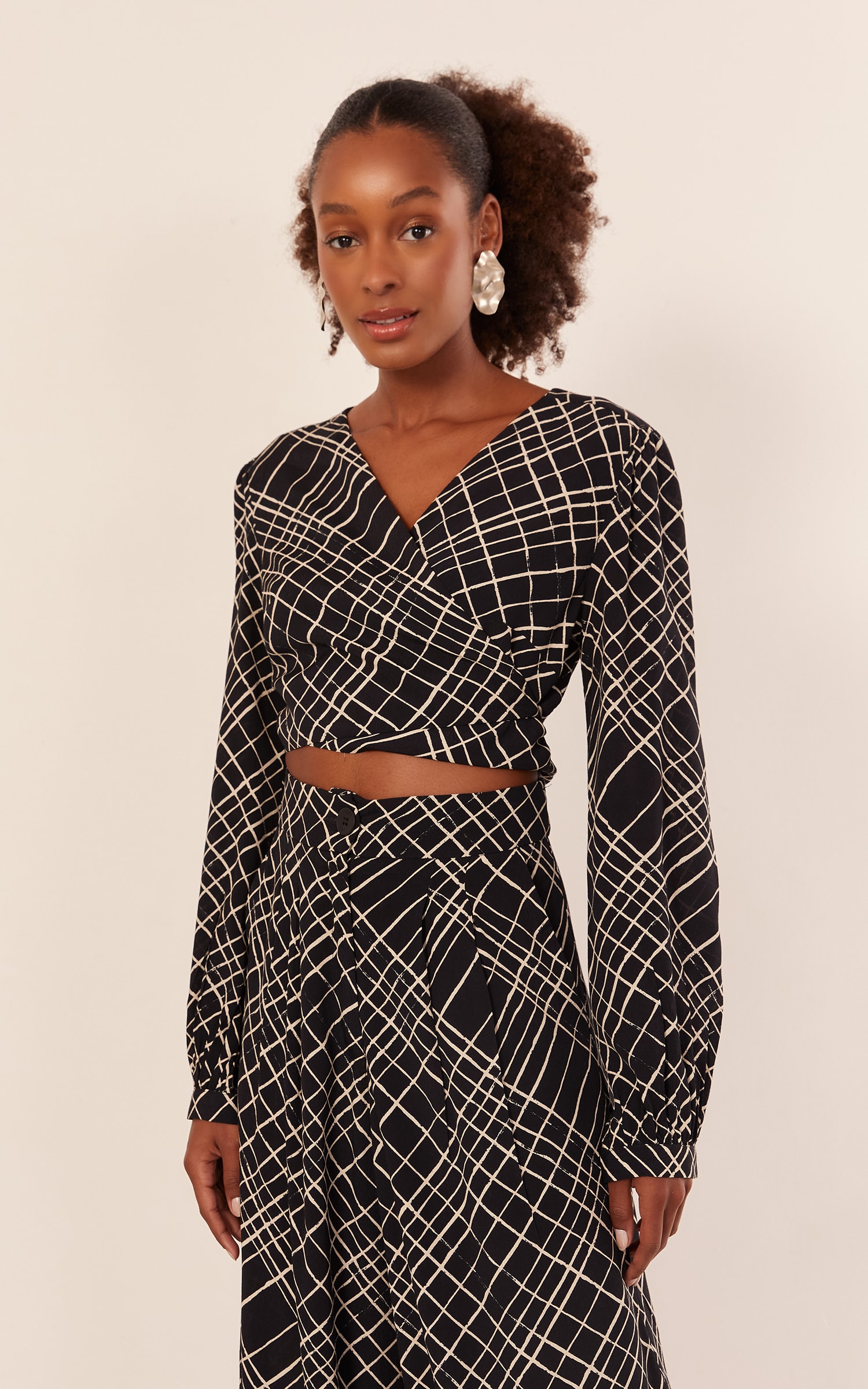 Blusa Transpasse Estampa Cerrado