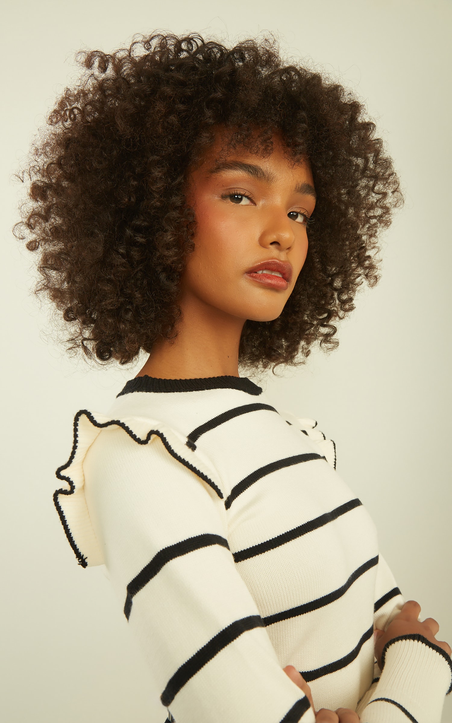 Blusa Tricot Babados Off White