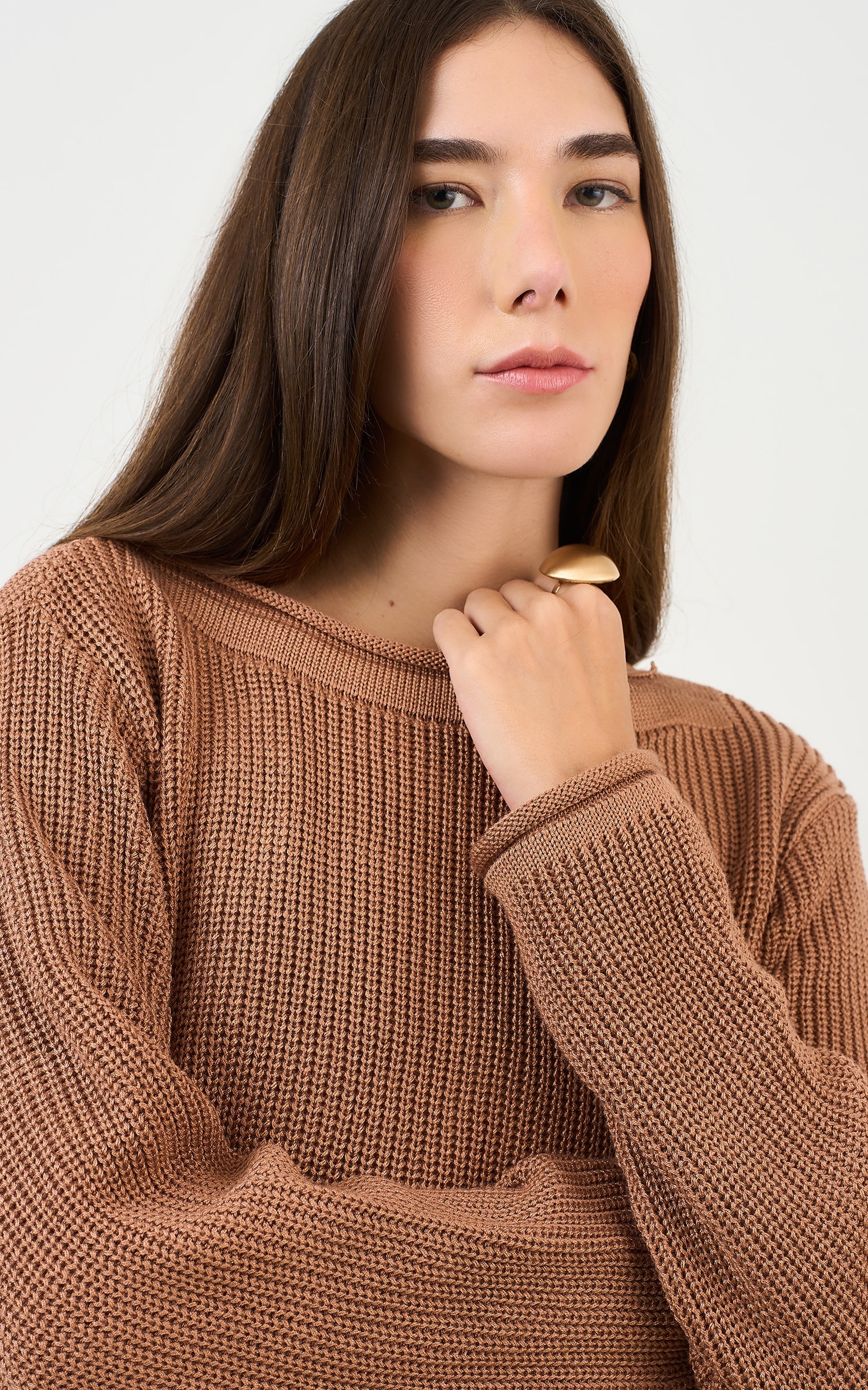 Blusa Tricot Básico Manga Longa Amendoa