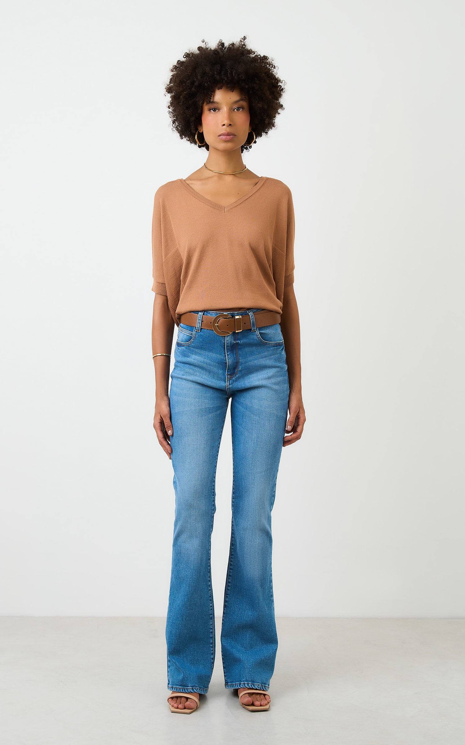 Blusa Tricot Decote v Ampla Amendoa