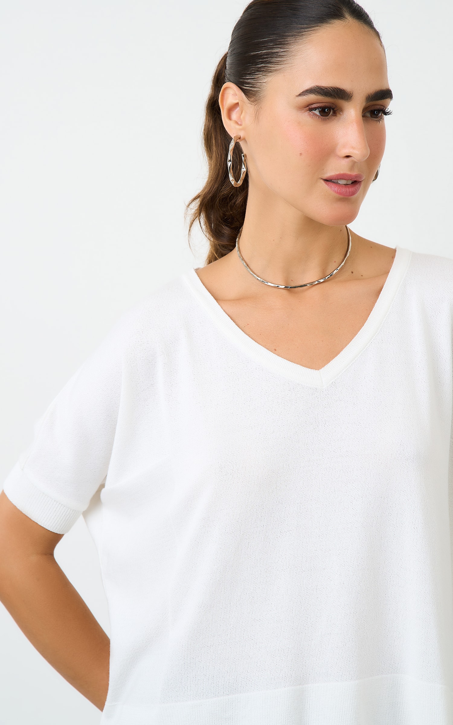 Blusa Tricot Decote v Ampla Off White