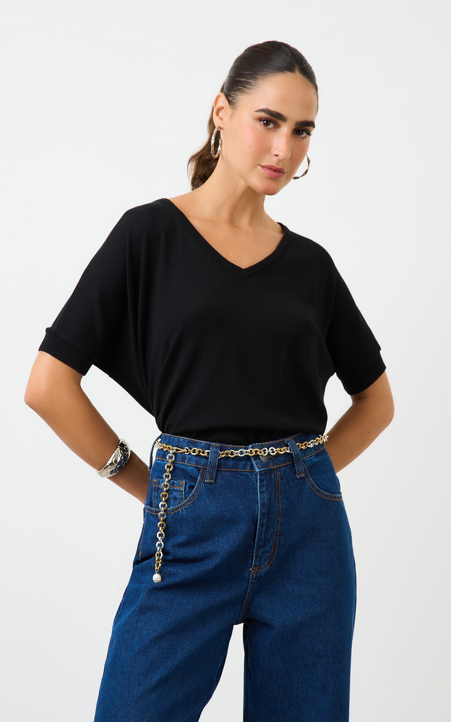 Blusa Tricot Decote v Ampla Preto
