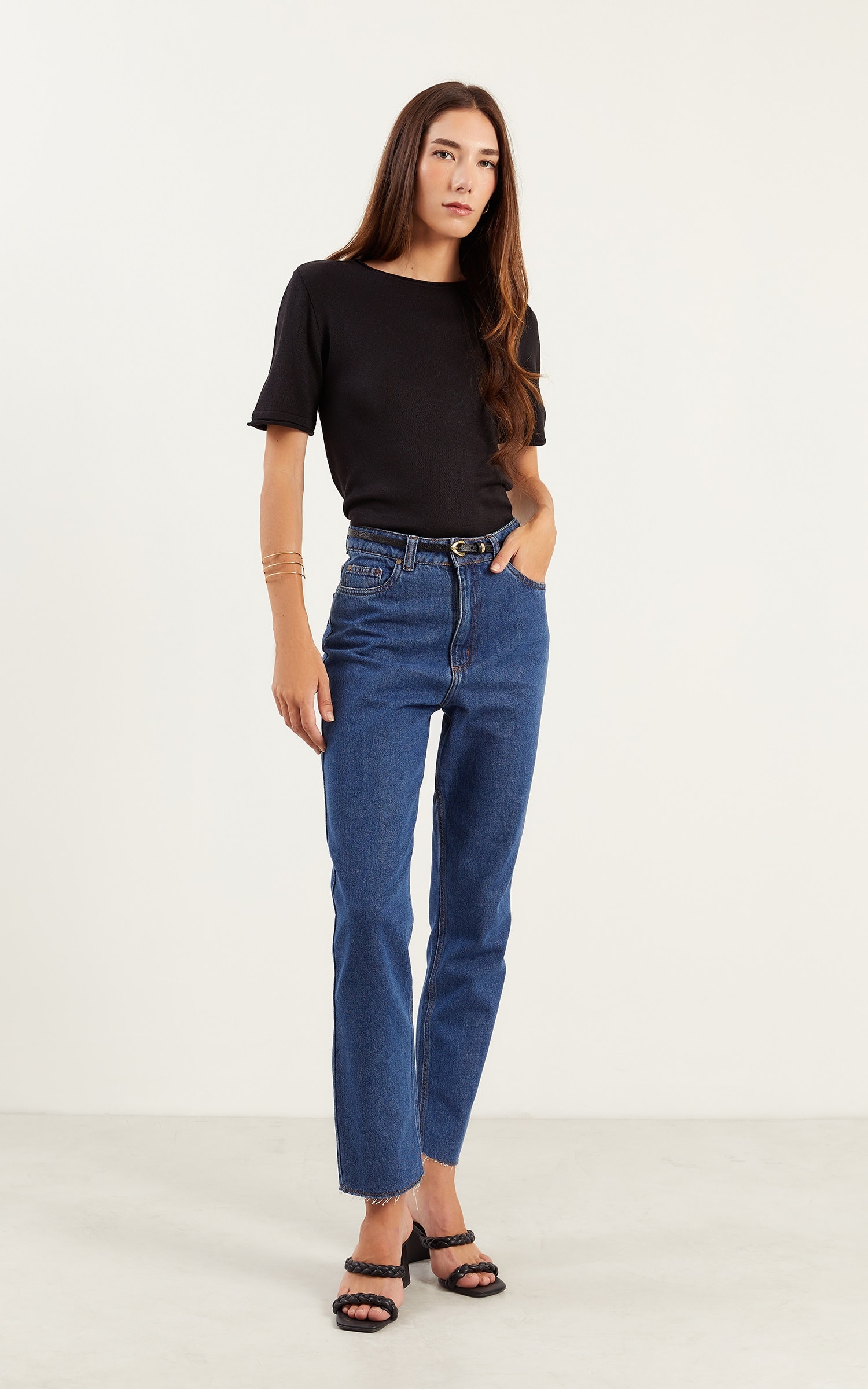 Blusa Tricot Detalhe a Fio Preto