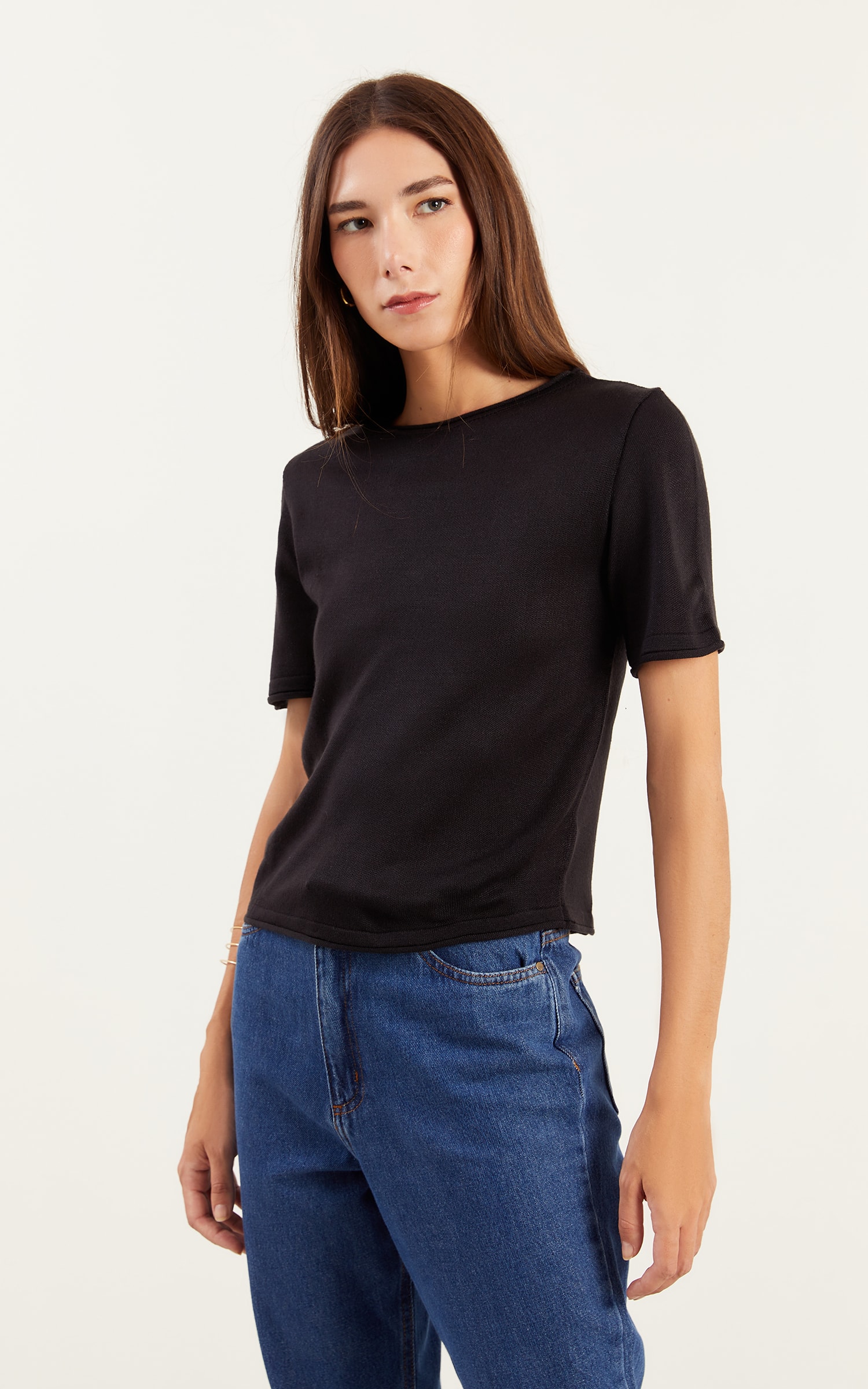 Blusa Tricot Detalhe a Fio Preto