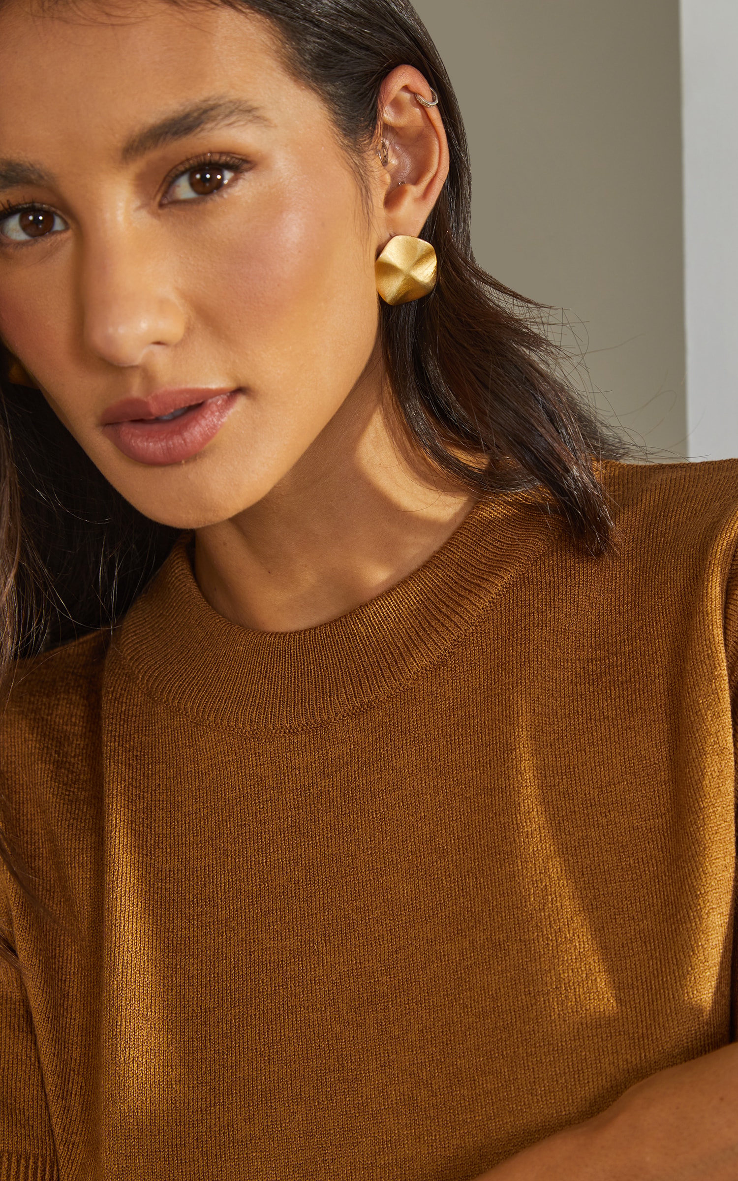Blusa Tricot Gola Caramelo