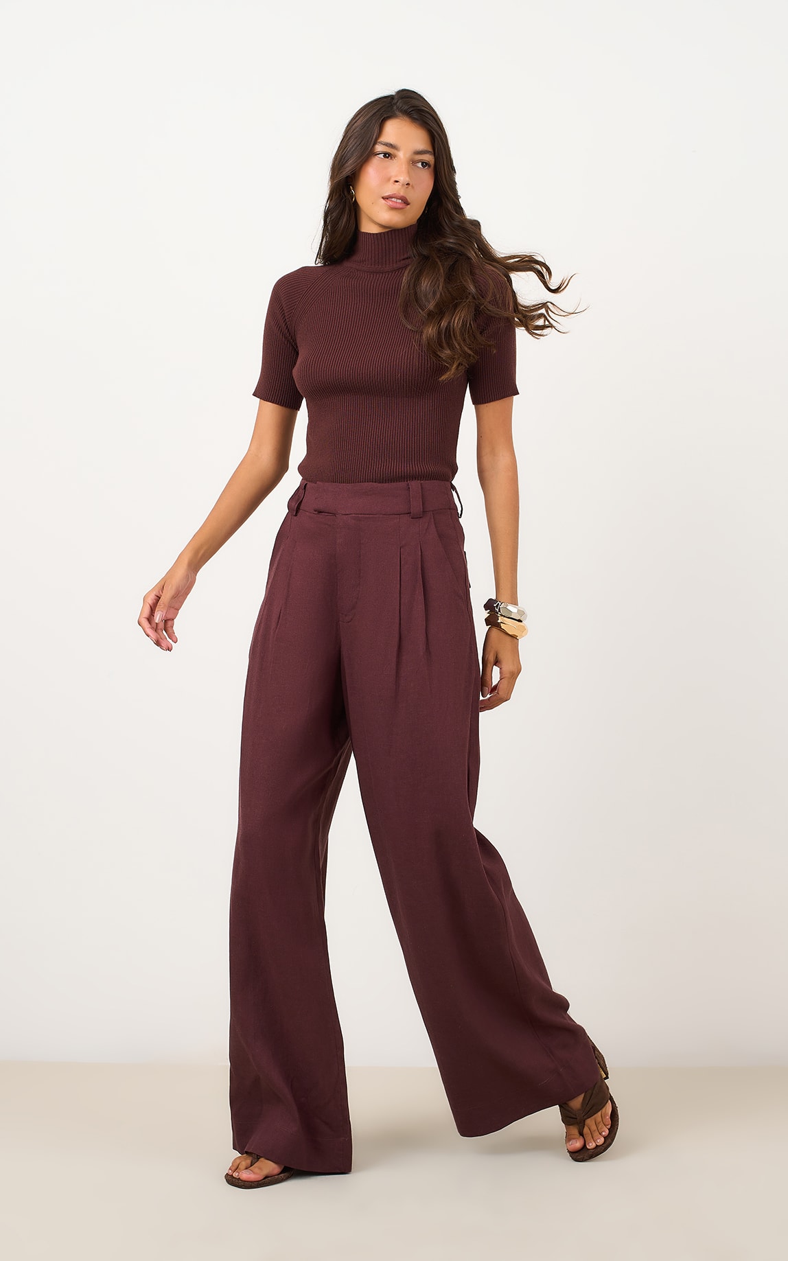 Blusa Tricot Gola Marrom