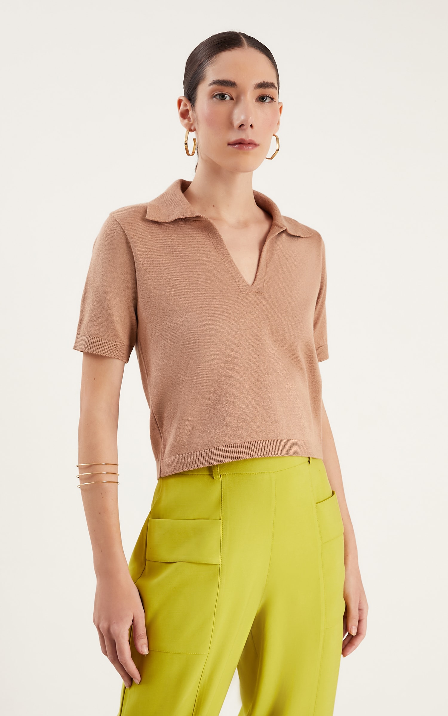 Blusa Tricot Gola Polo Nude