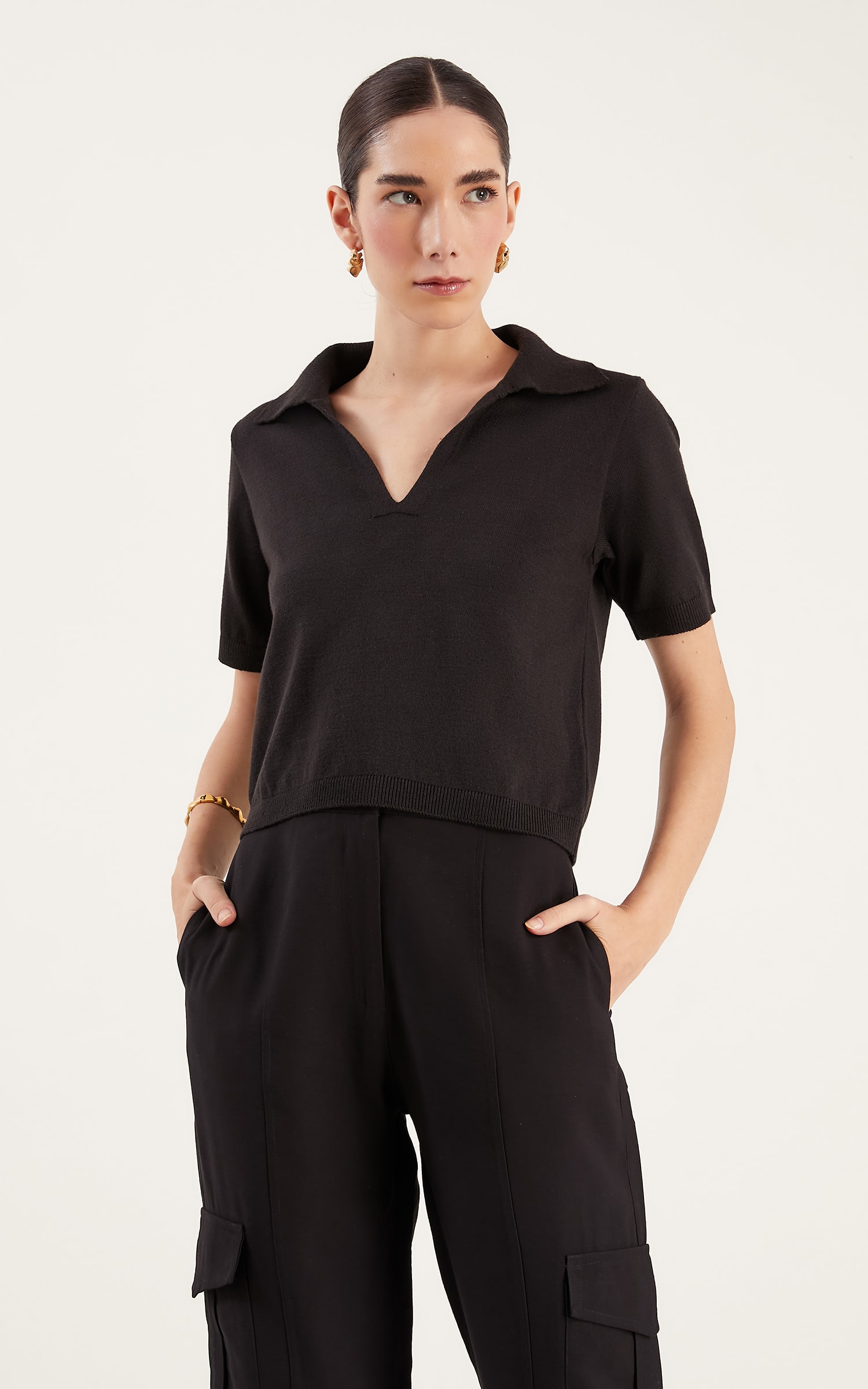 Blusa Tricot Gola Polo Preto