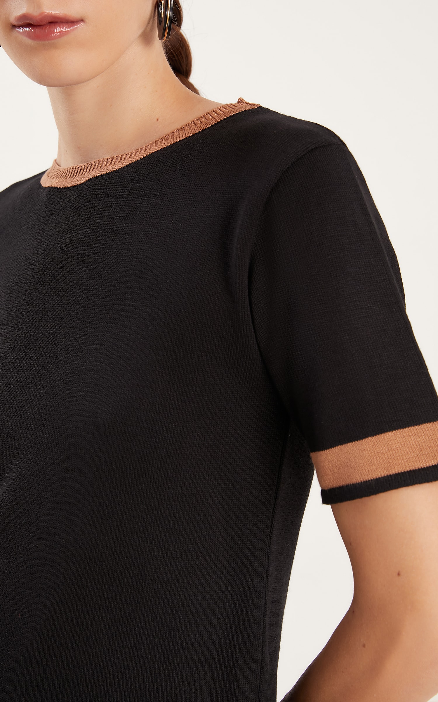 Blusa Tricot Listra Preto