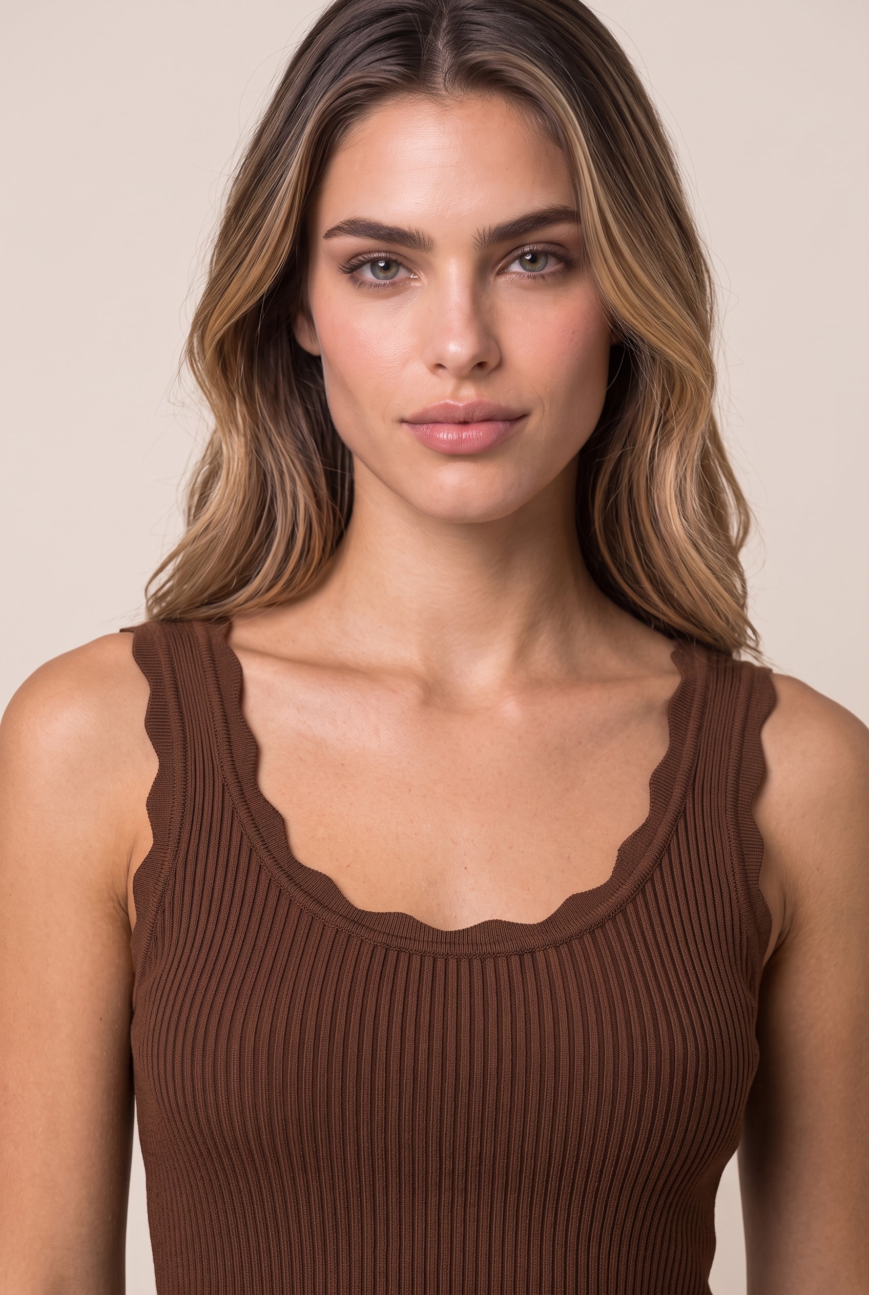 Blusa Tricot Ondas Marrom