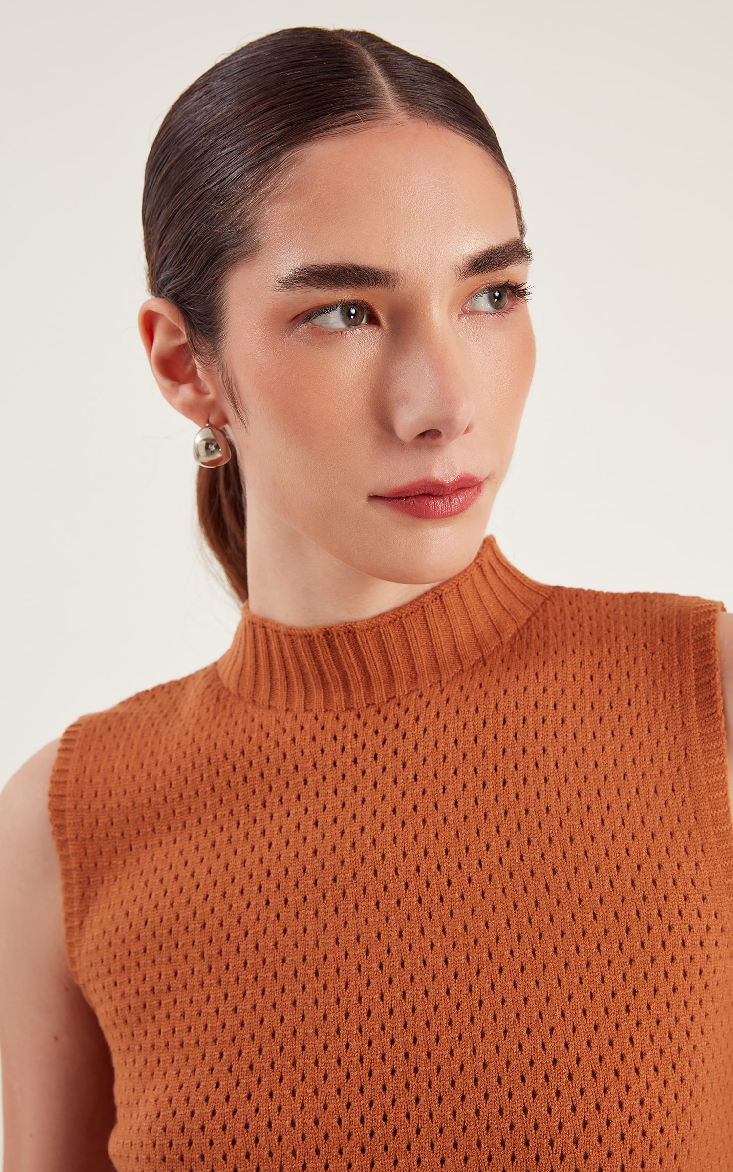 Blusa Tricot Ponto Vazado Caramelo
