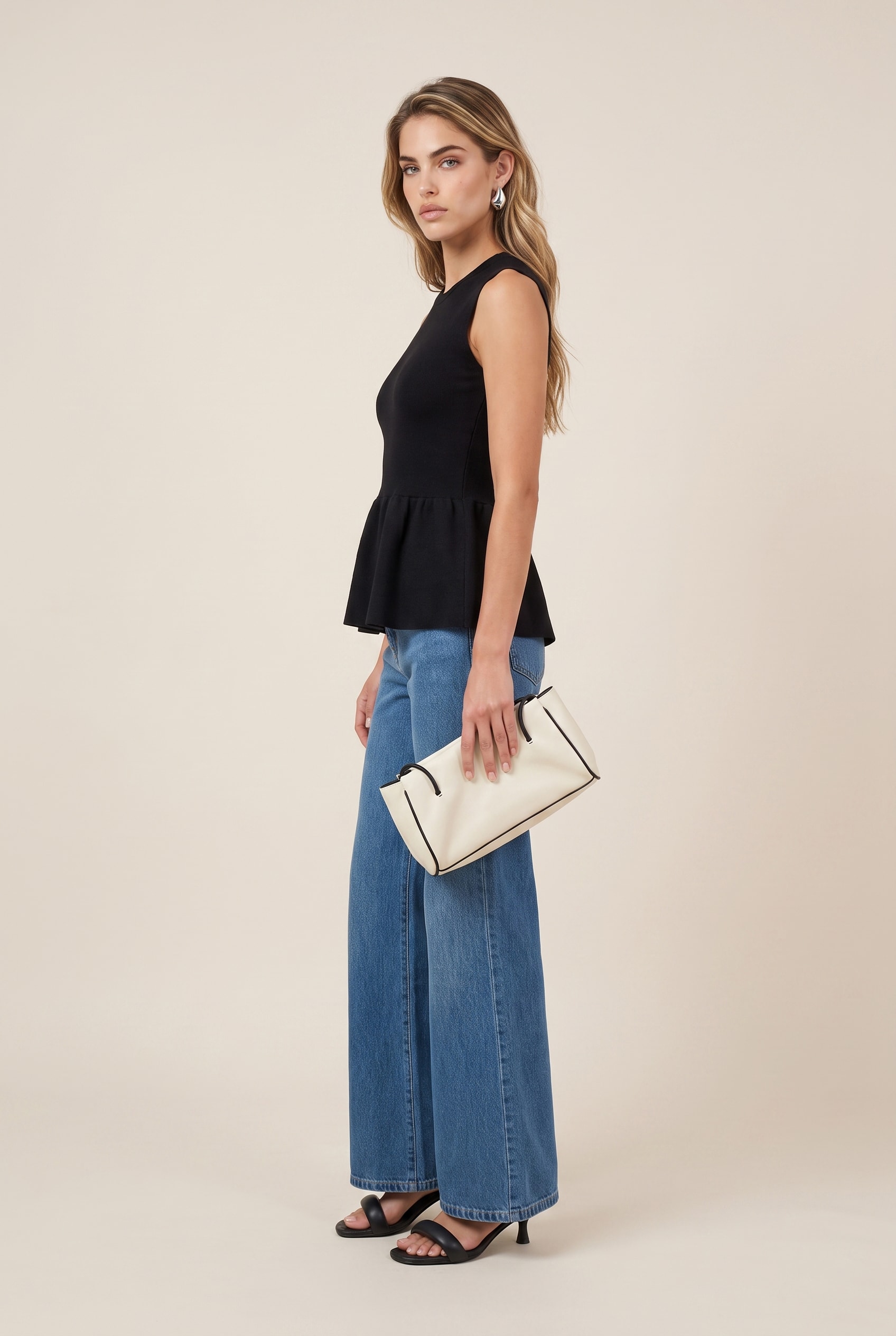 Blusa Tricot Power Peplum Preto