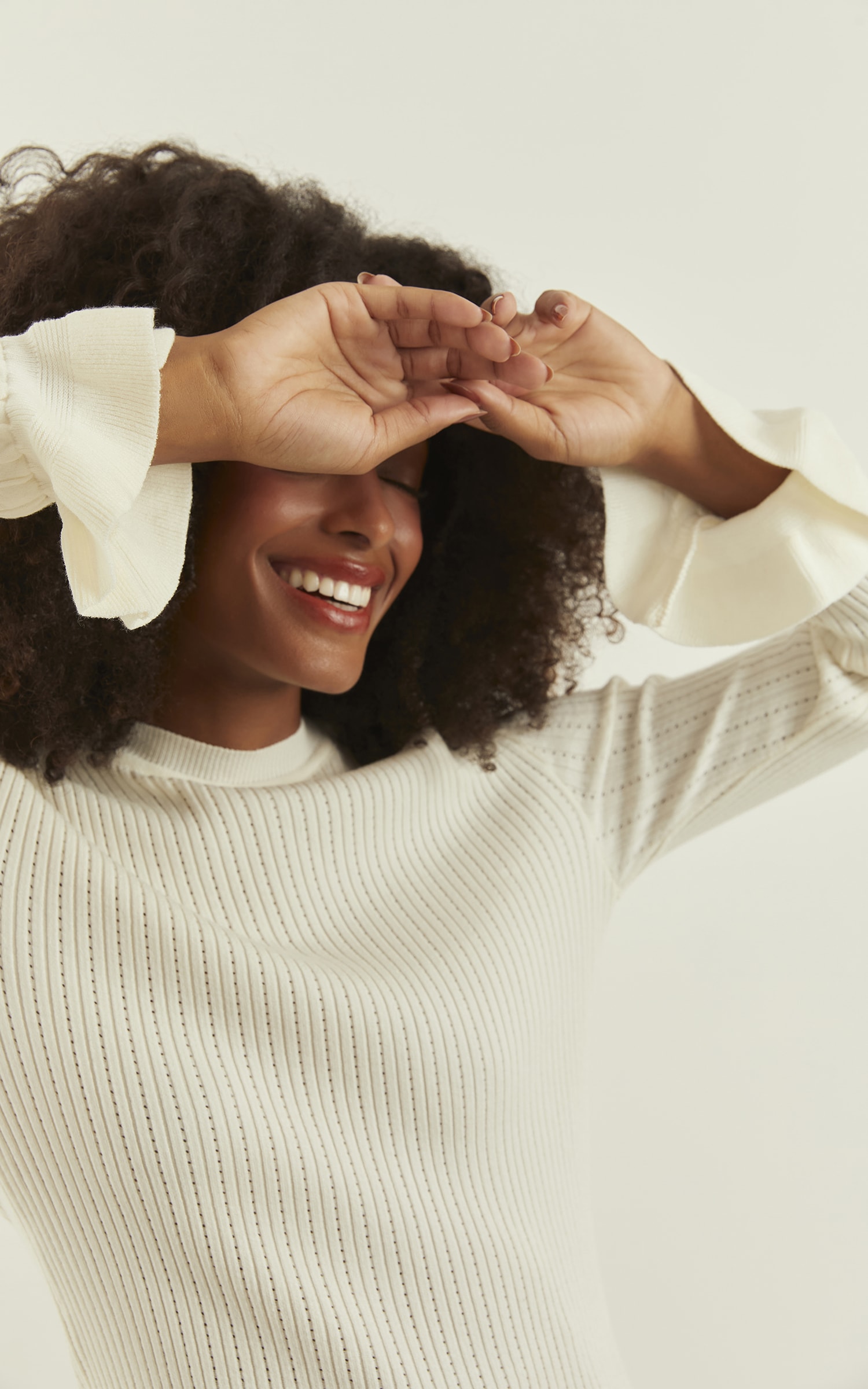 Blusa Tricot Punho Babado Off White