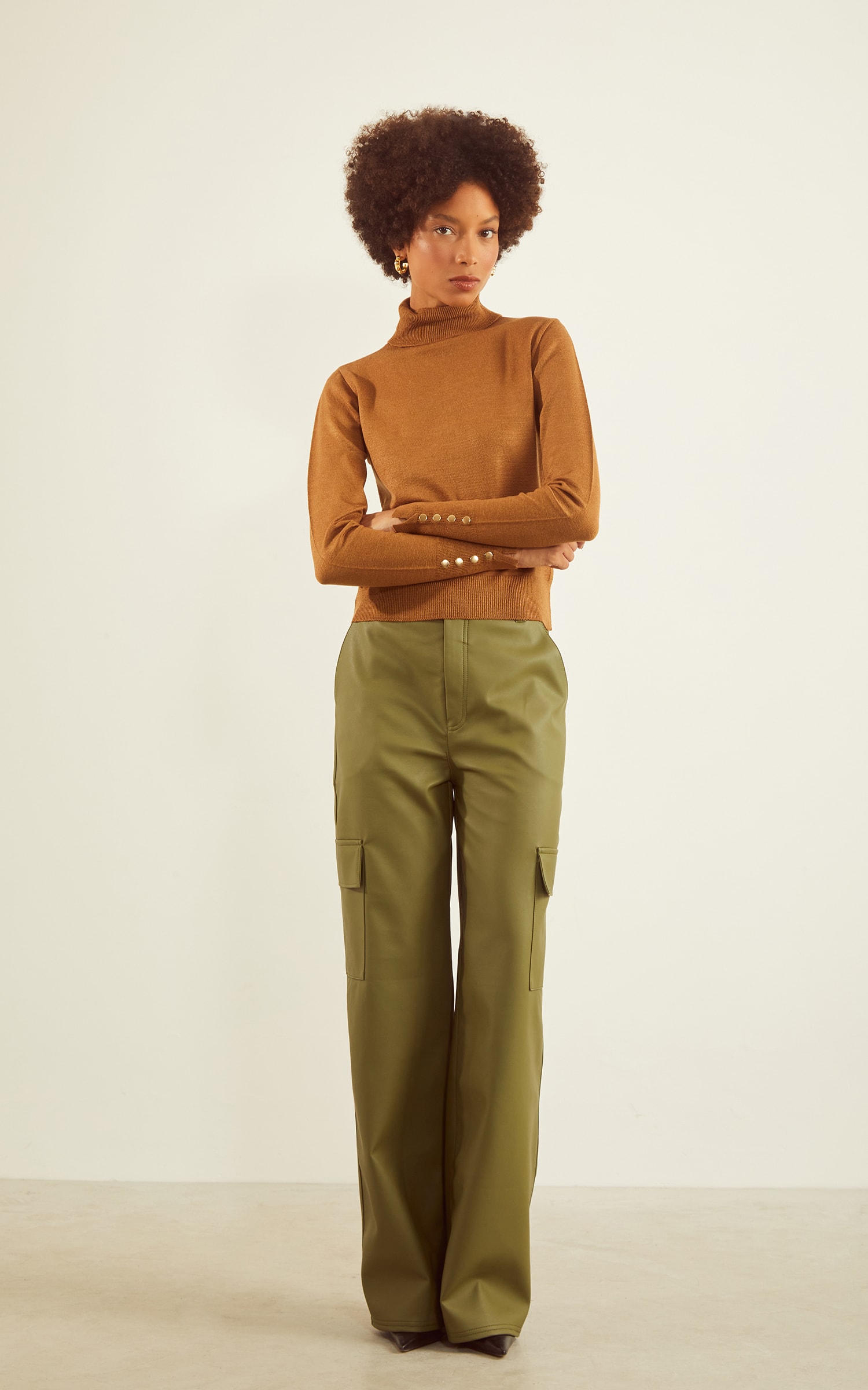 Blusa Tricot Punho Botões Caramelo