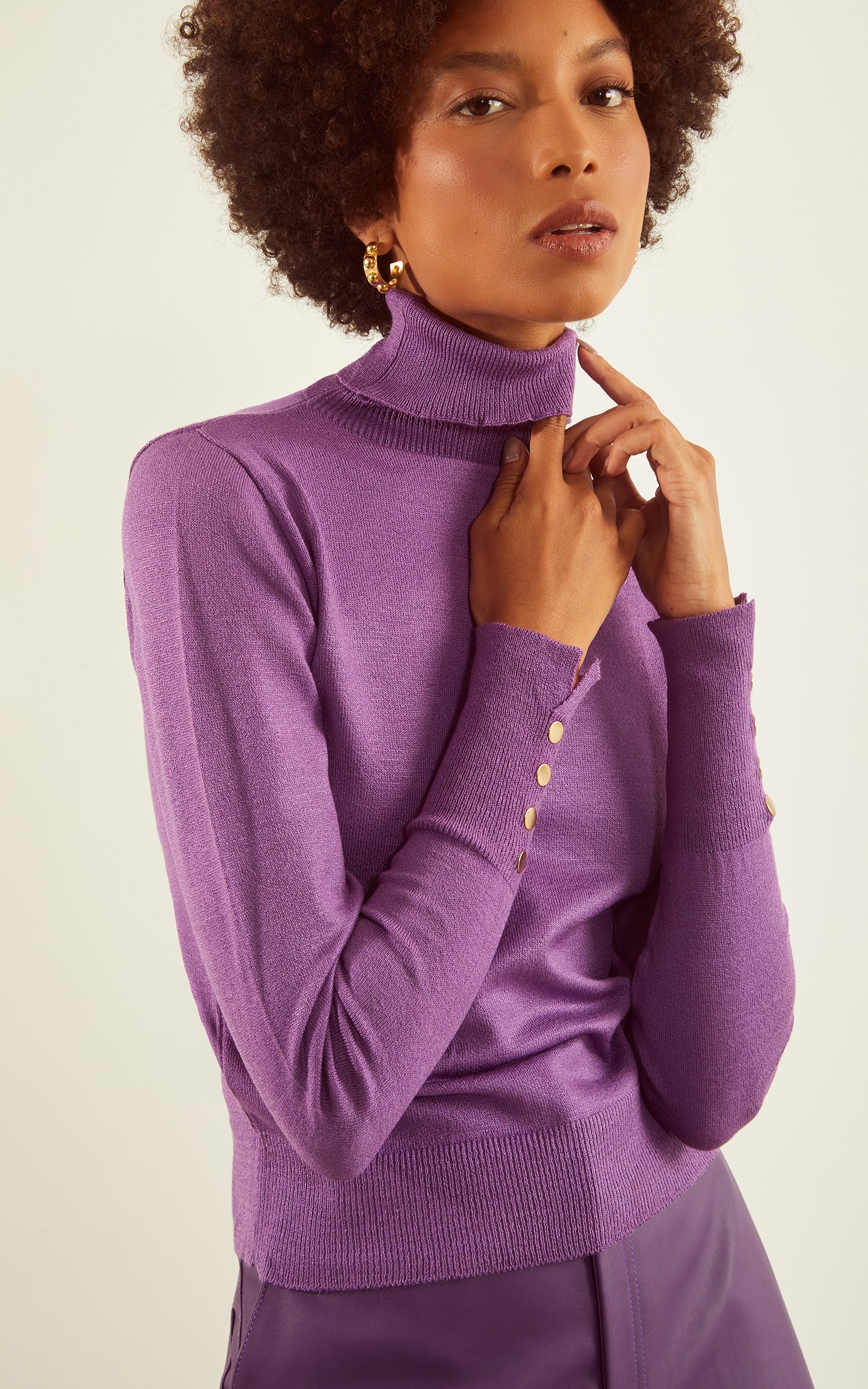 Blusa Tricot Punho Botões Roxo