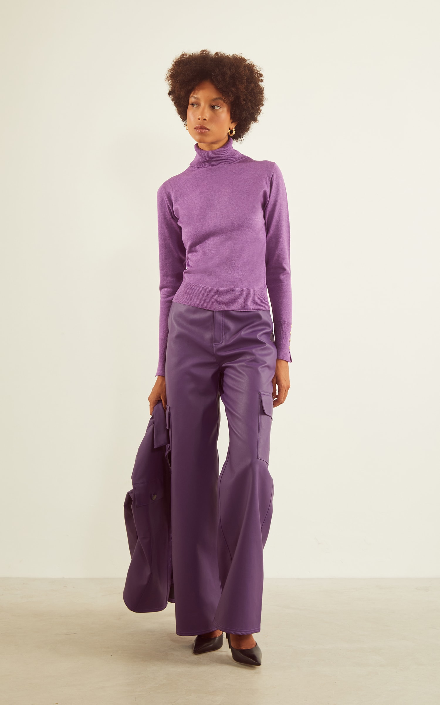 Blusa Tricot Punho Botões Roxo