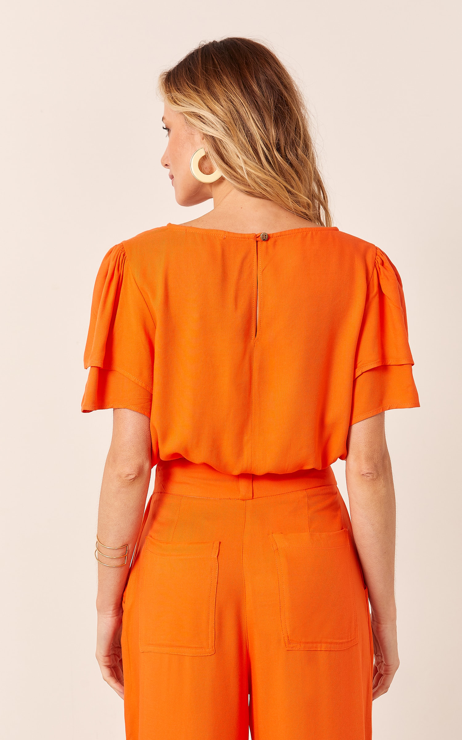 Blusa Viver Detalhe Manga Coral