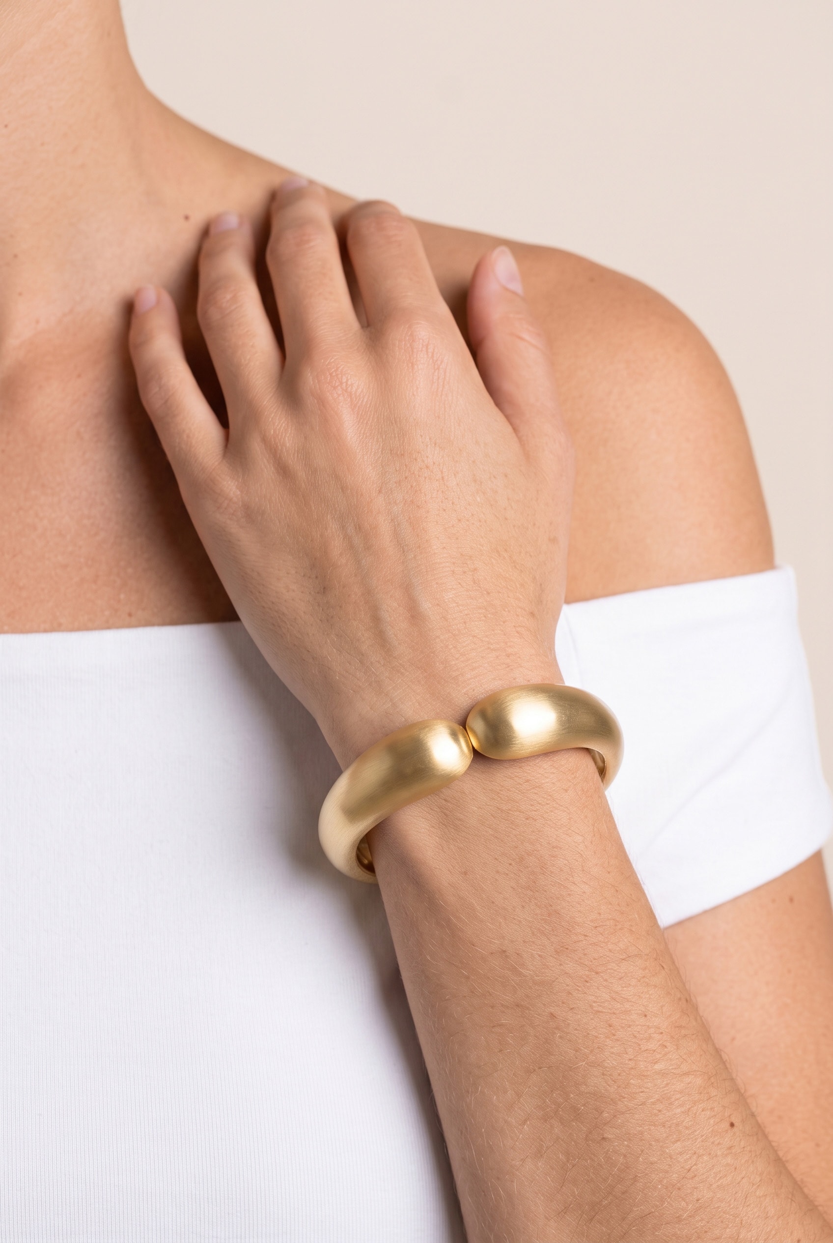 Bracelete Escovado Ouro