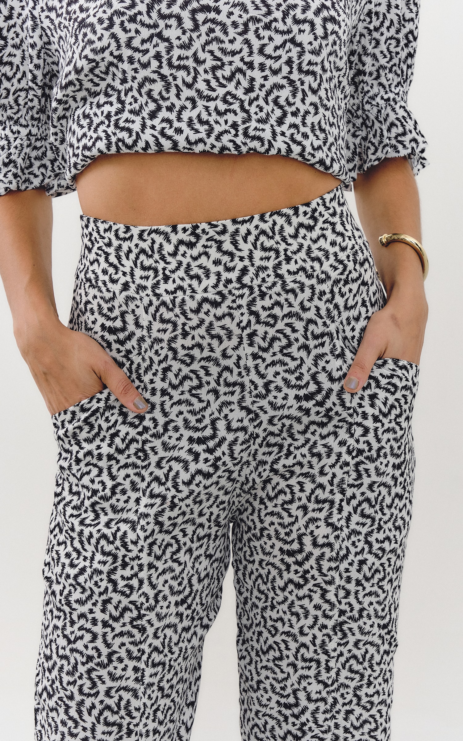 Calça Abstrato