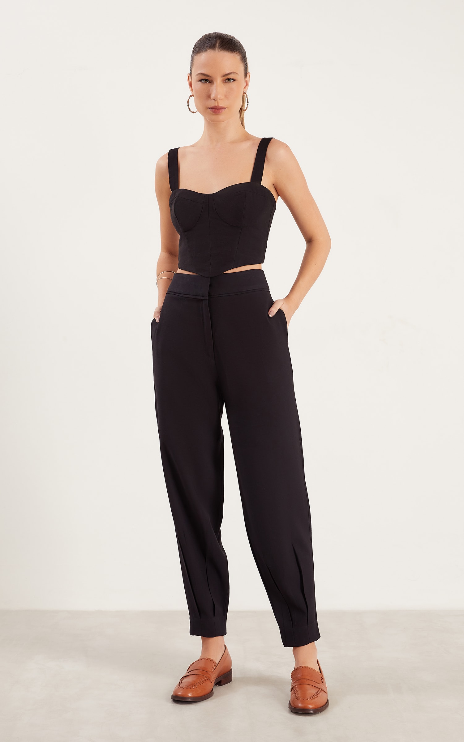 Calça Alfaiataria Carrot Silver Preto