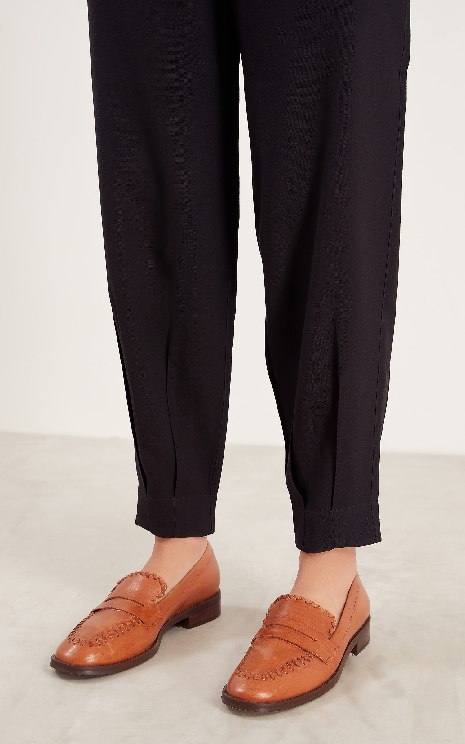 Calça Alfaiataria Carrot Silver Preto