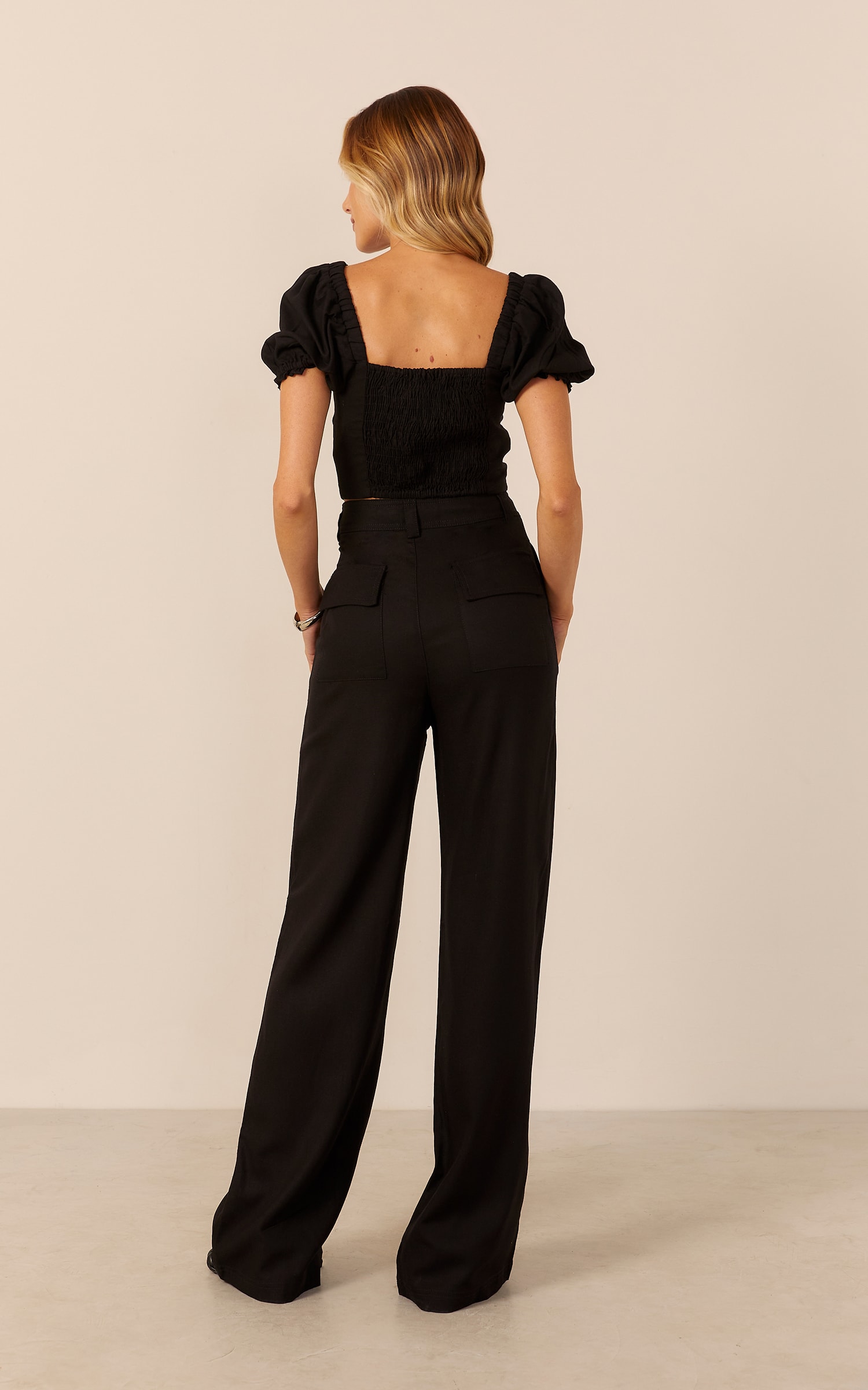 Calça Caminhos Bolso Preto
