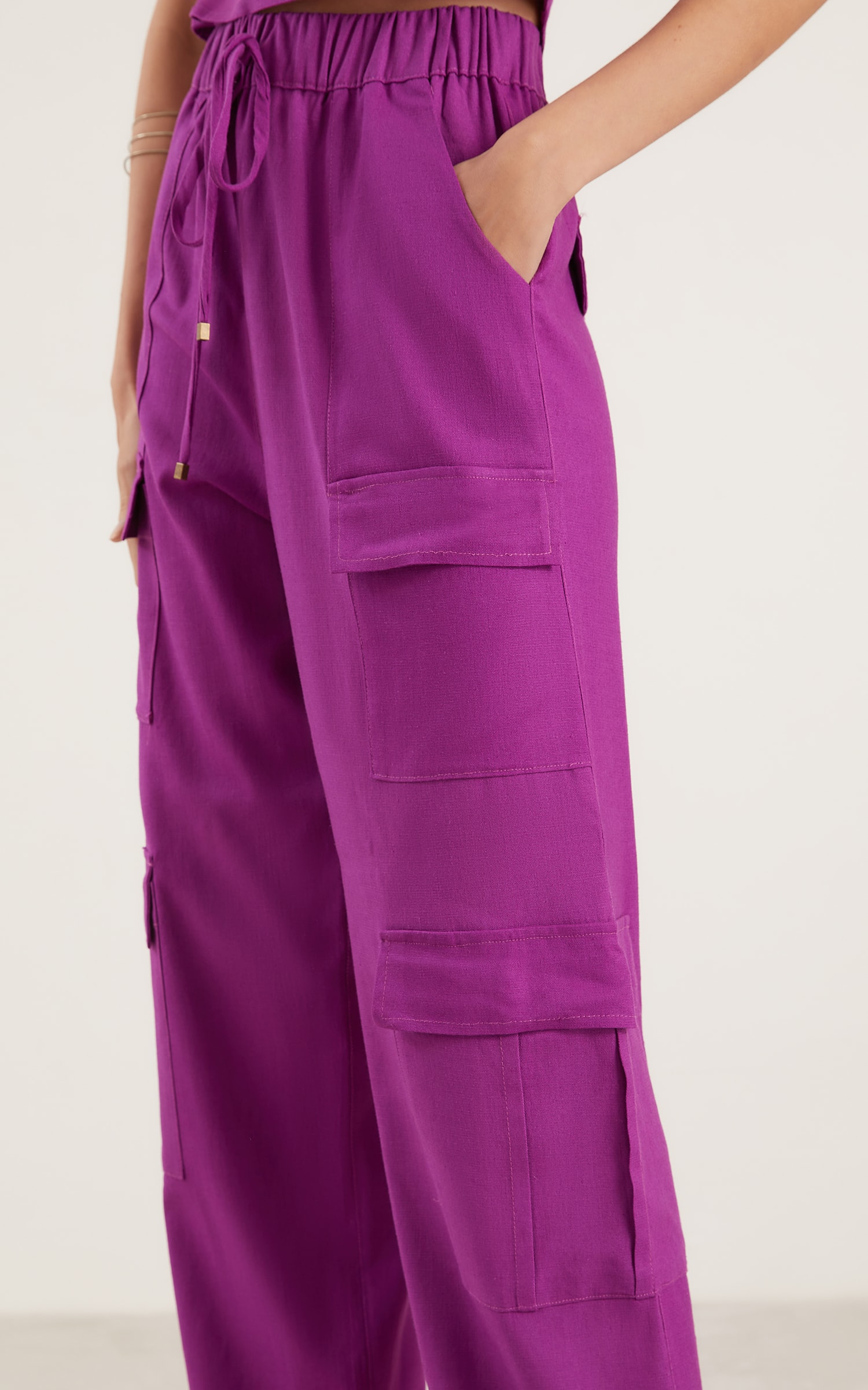Calça Cargo Aldeia Roxo