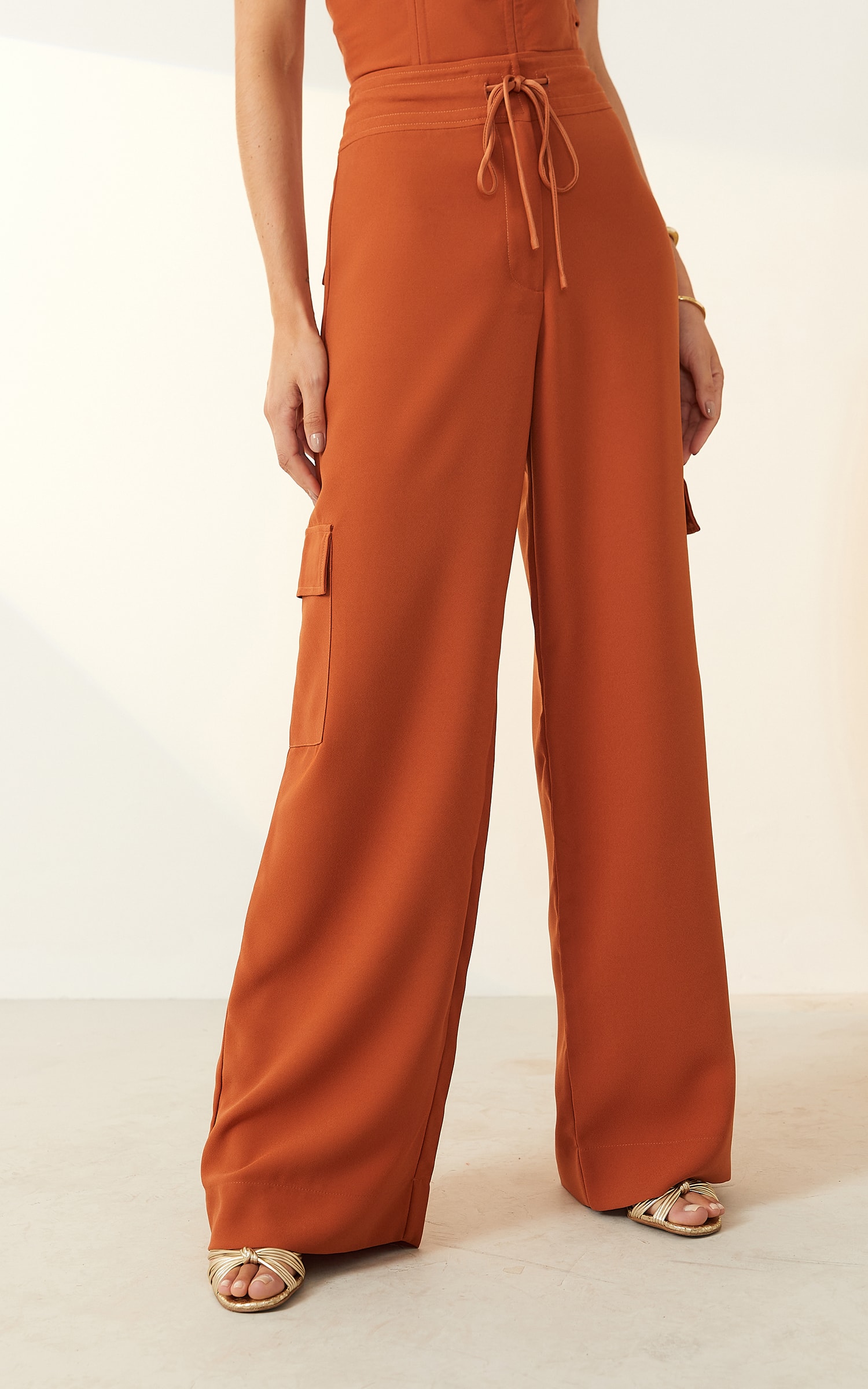Calça Cargo Deluxe Caramelo