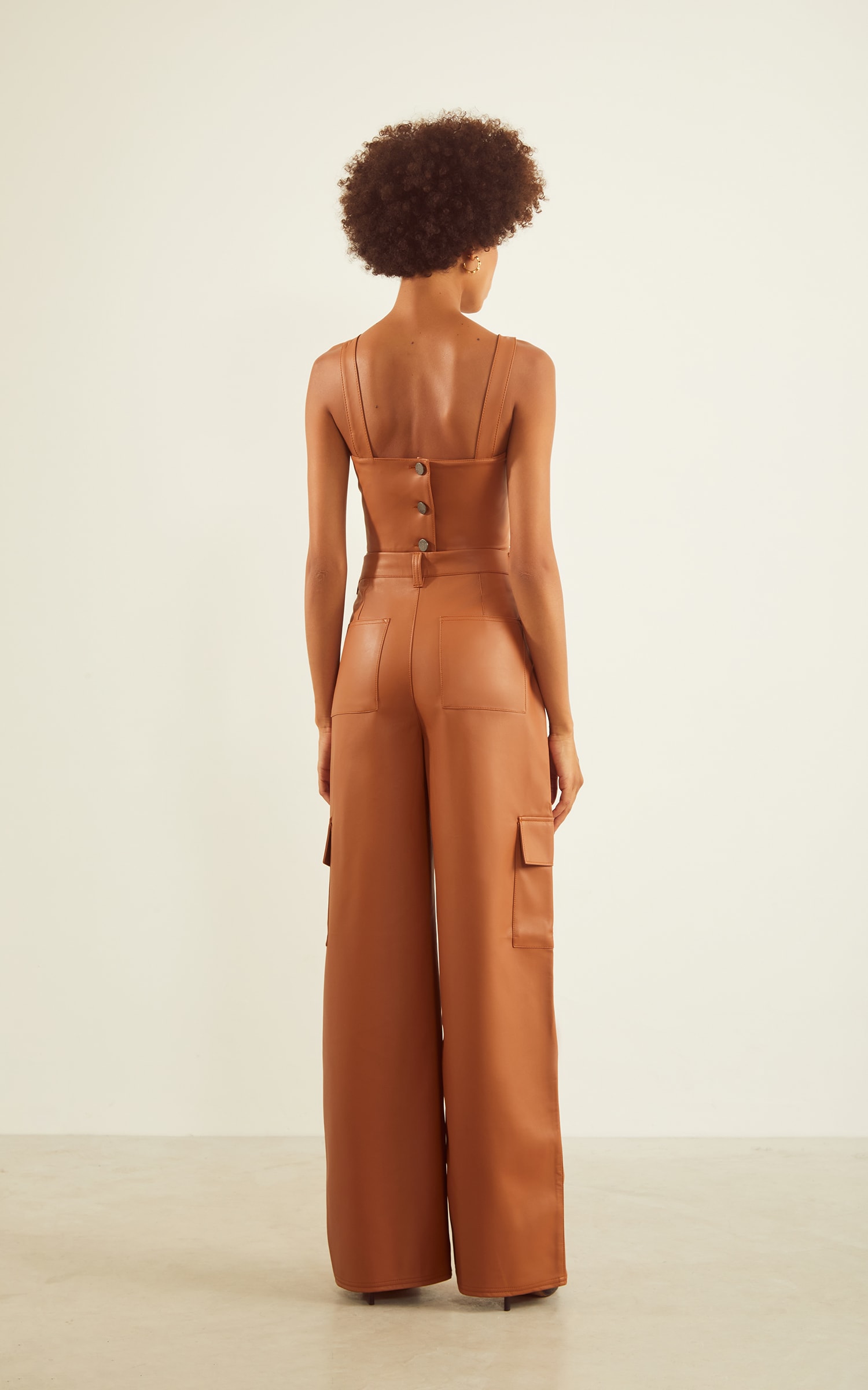 Calça Cargo like leather Caramelo