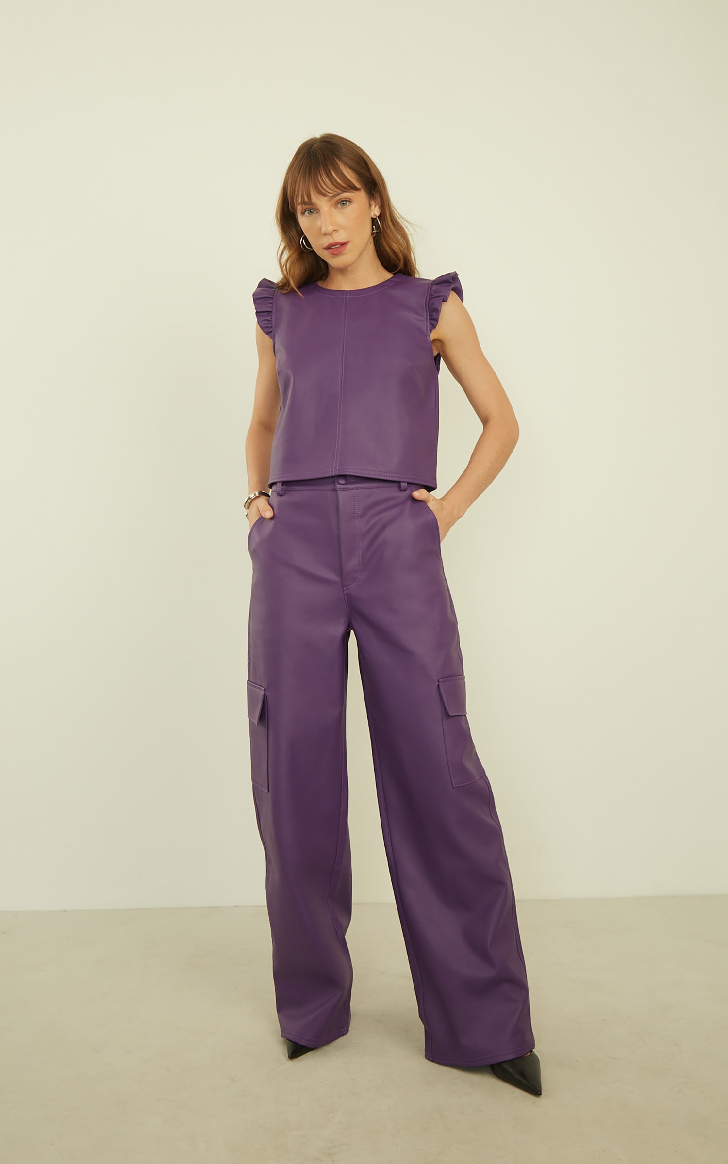 Calça Cargo like leather Roxo