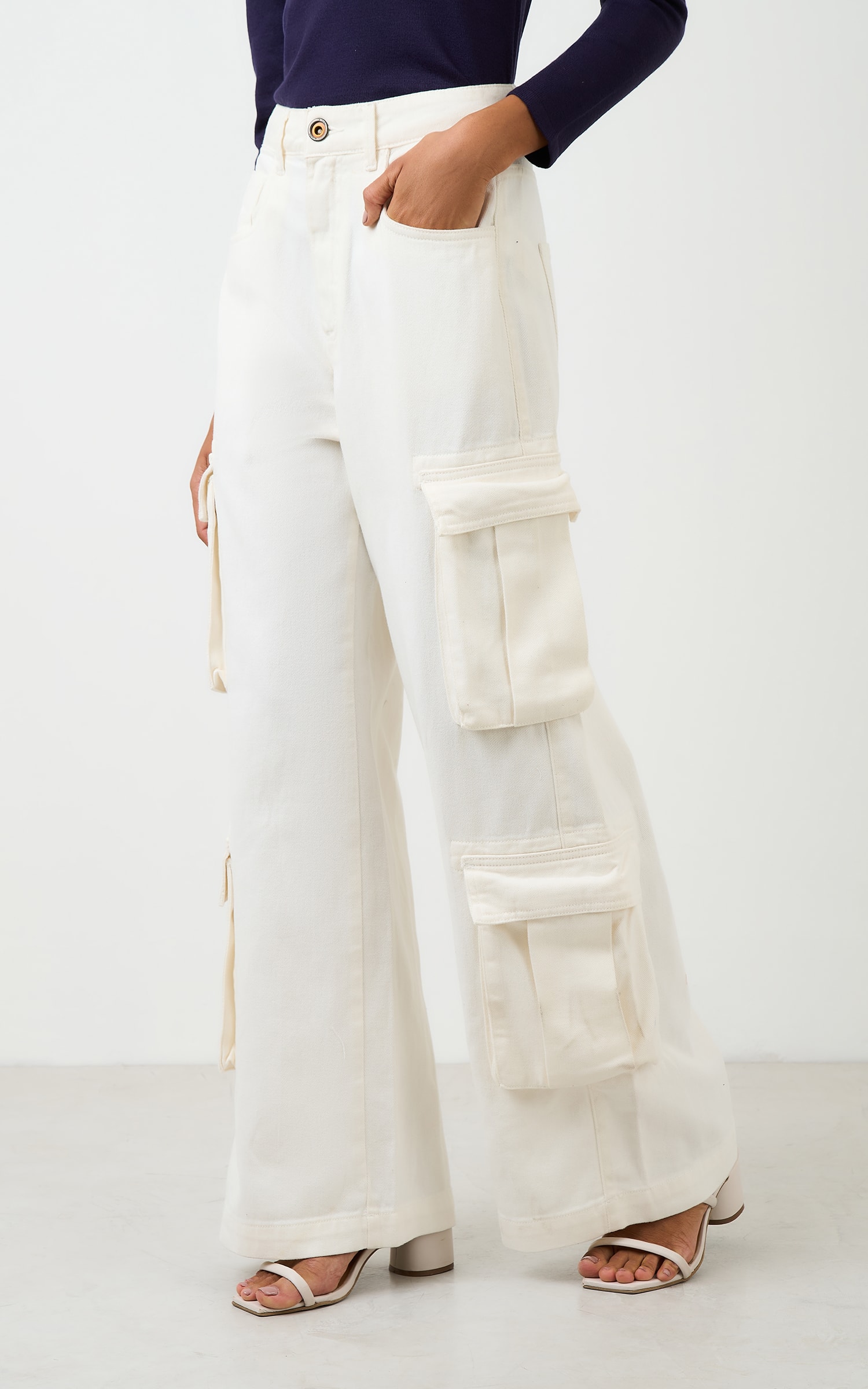 Calca Cargo Over Off White