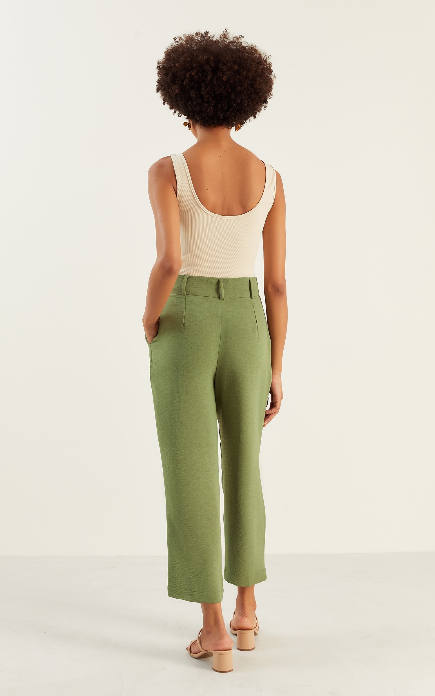 Calça Carmel Color Verde Musgo