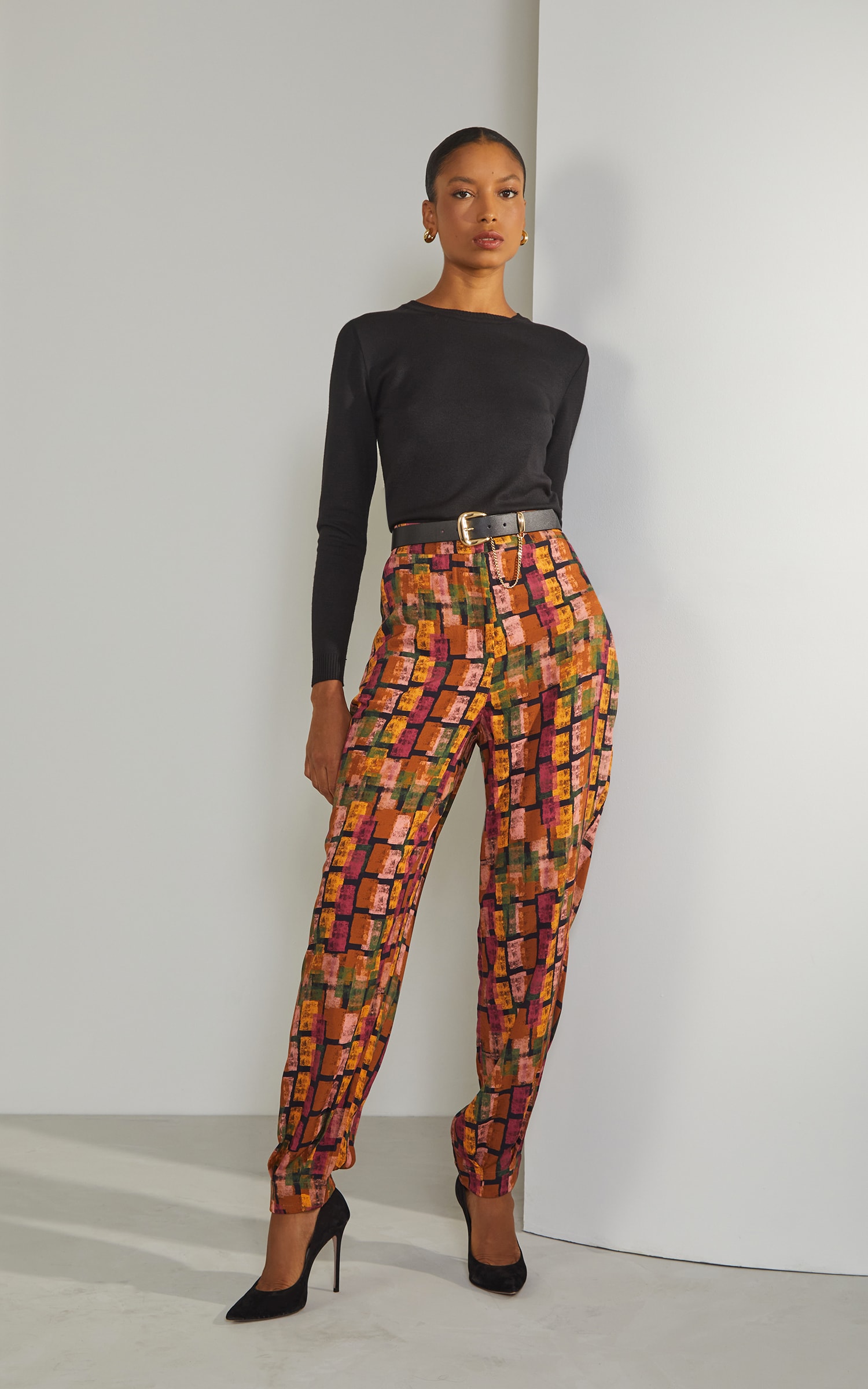 Calça Cenoura Mosaico Preto