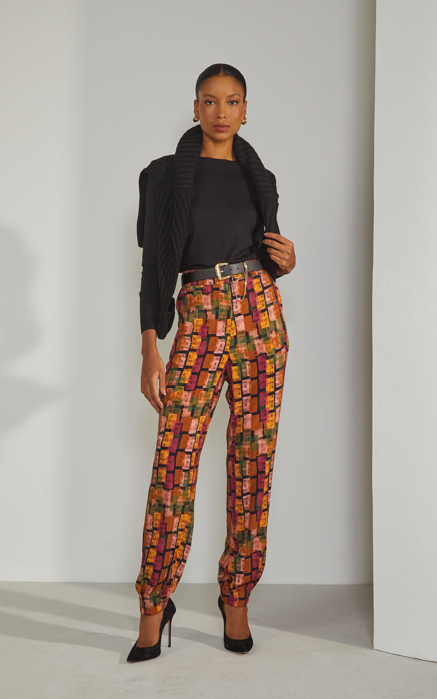 Calça Cenoura Mosaico Preto