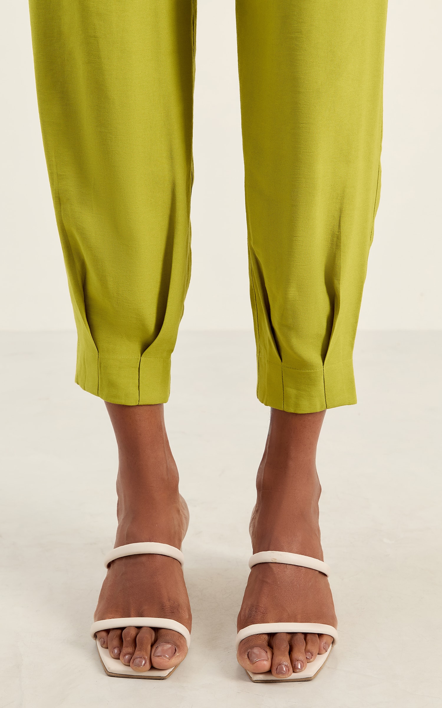 Calça Cenoura Paris Siciliano