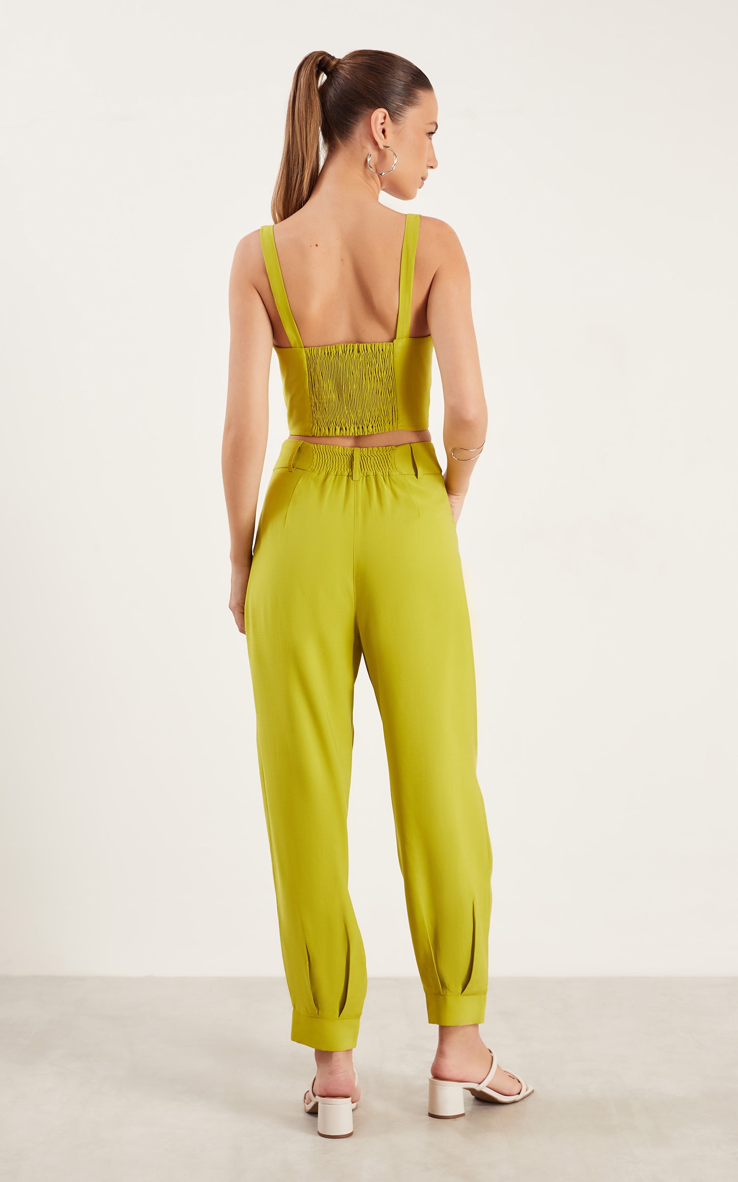 Calça Cenoura Renovar Bolsos Siciliano
