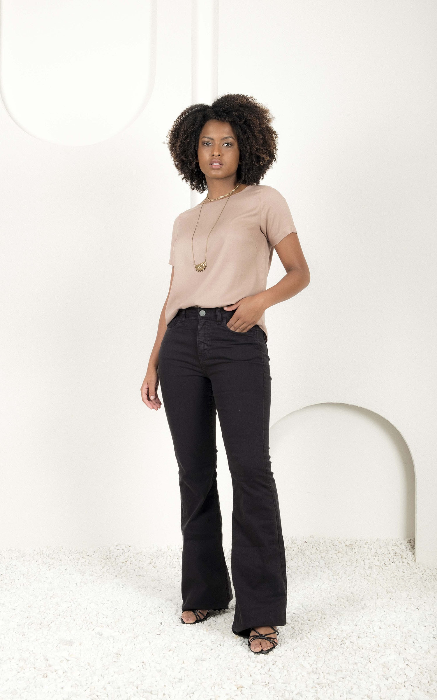 Calça Flare Sarja Preto
