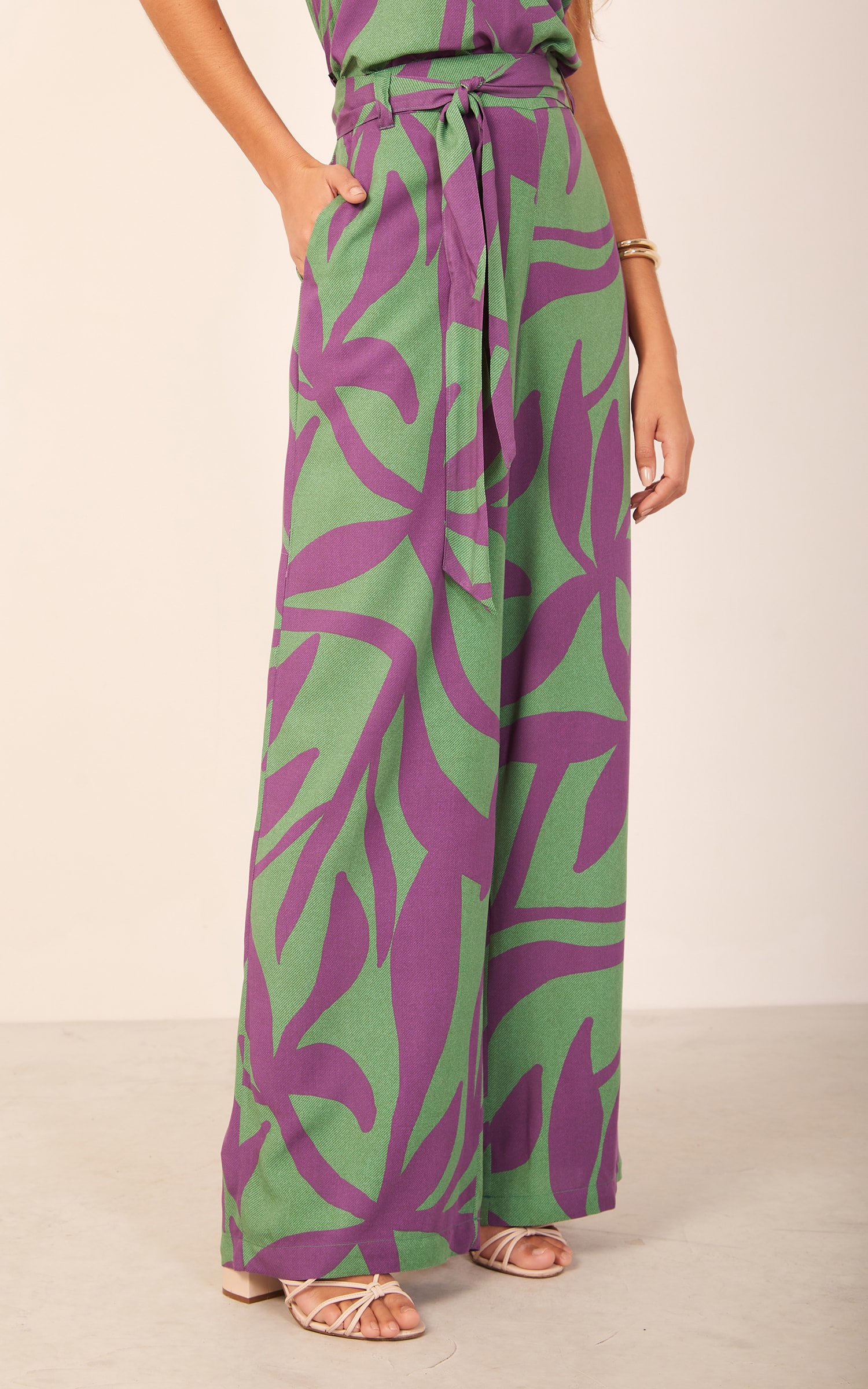 Calça Florescer Com Faixa Verde Militar