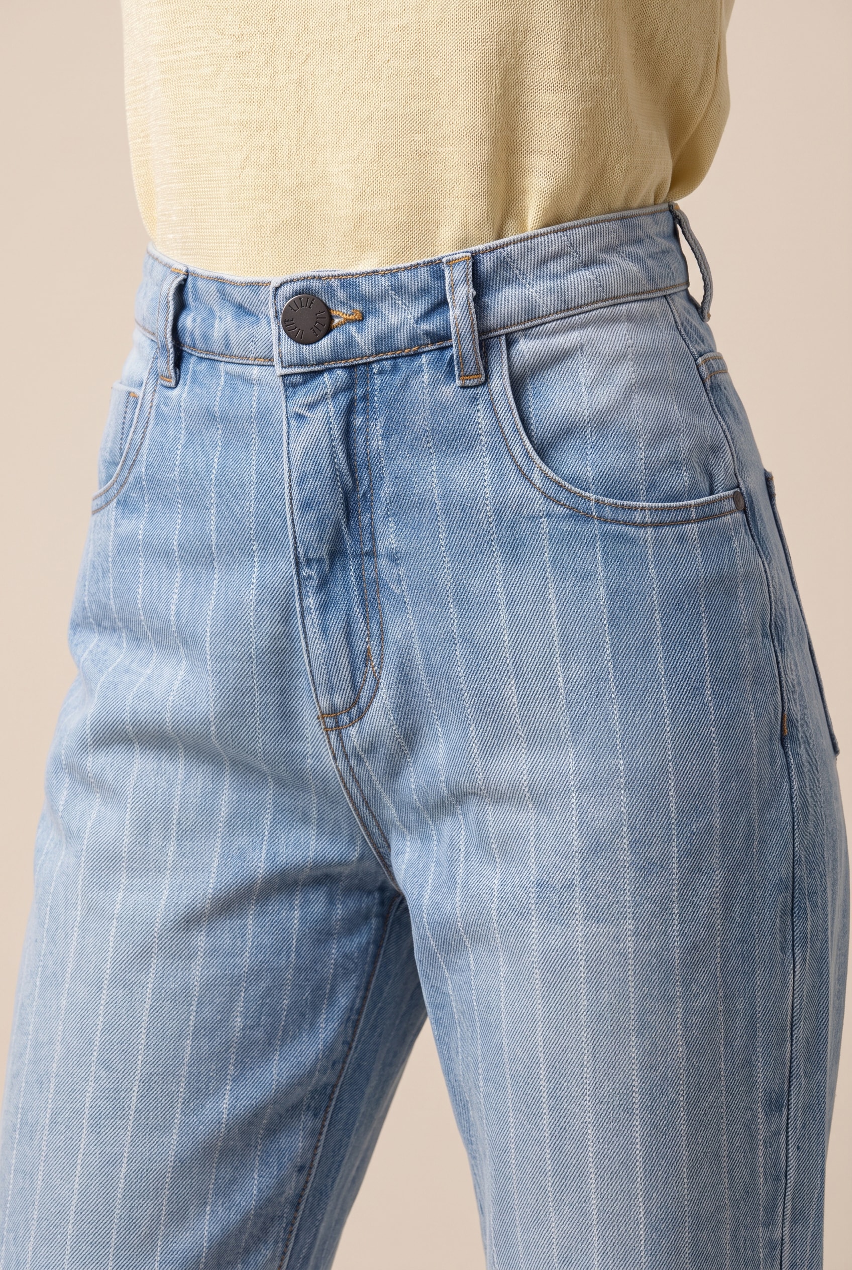 Calca Jeans Balloon Listra Jeans Listrado